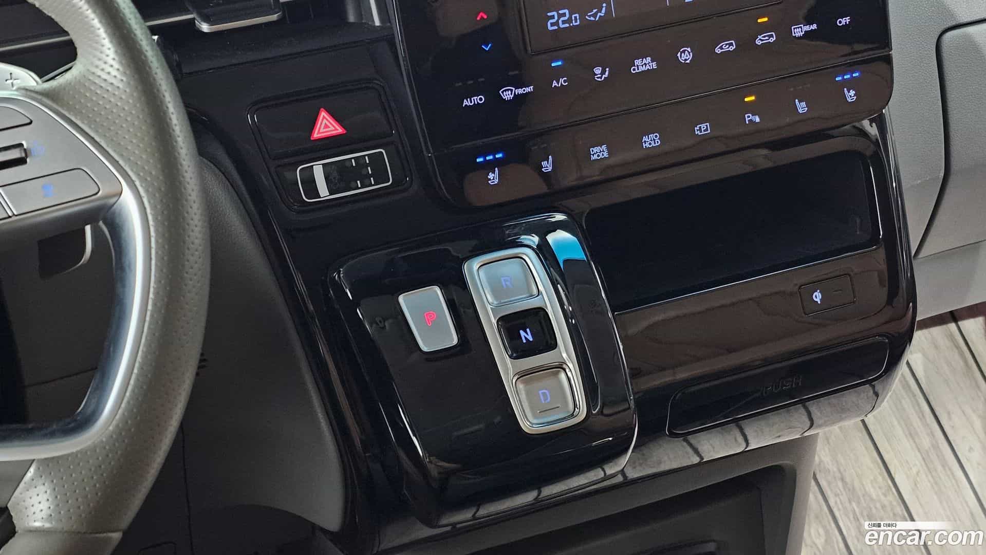 Staria Hyundai 2021.6-INNER-009