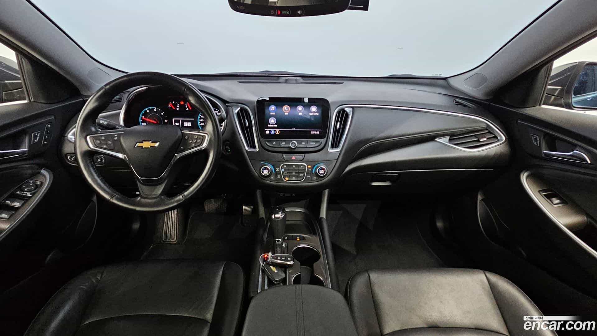 Malibu Chevrolet 2019.3-INNER-007
