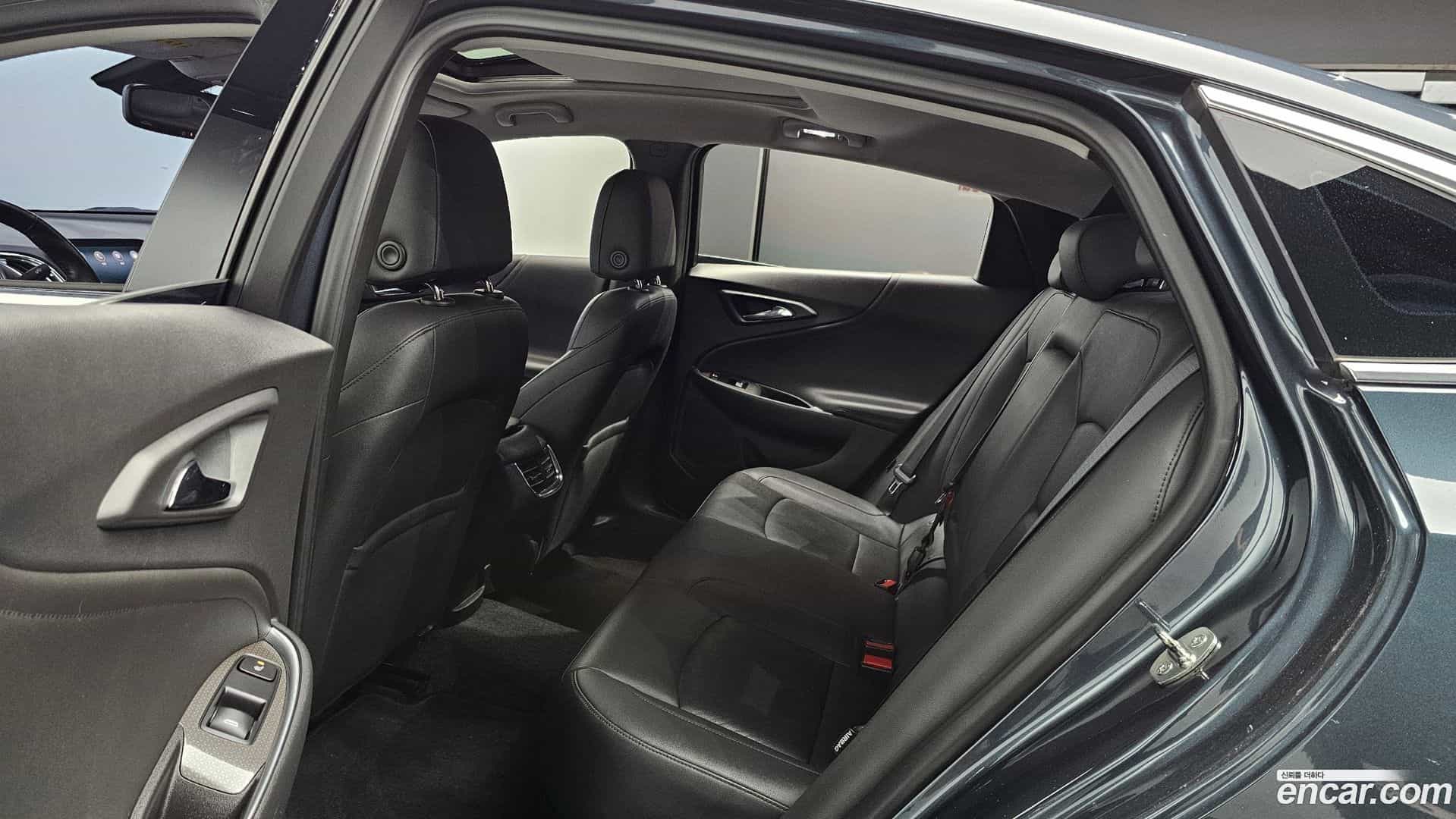 Malibu Chevrolet 2019.3-OPTION-016