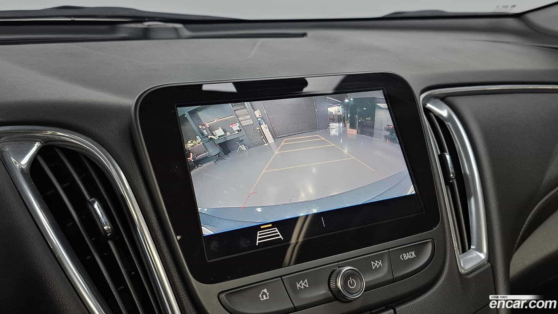 Malibu Chevrolet 2019.3-OPTION-020