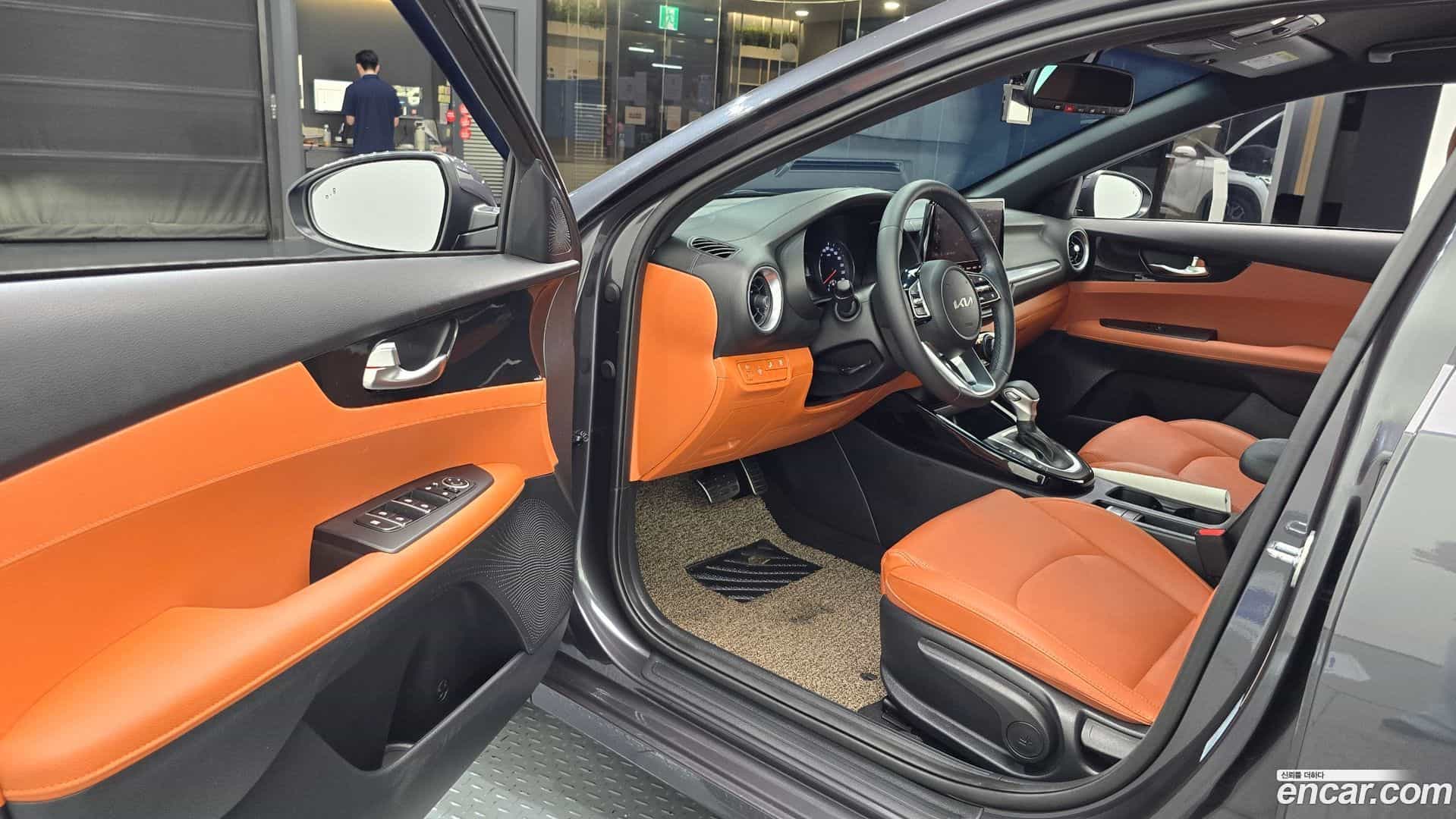 K3 Kia 2024.1-INNER-010