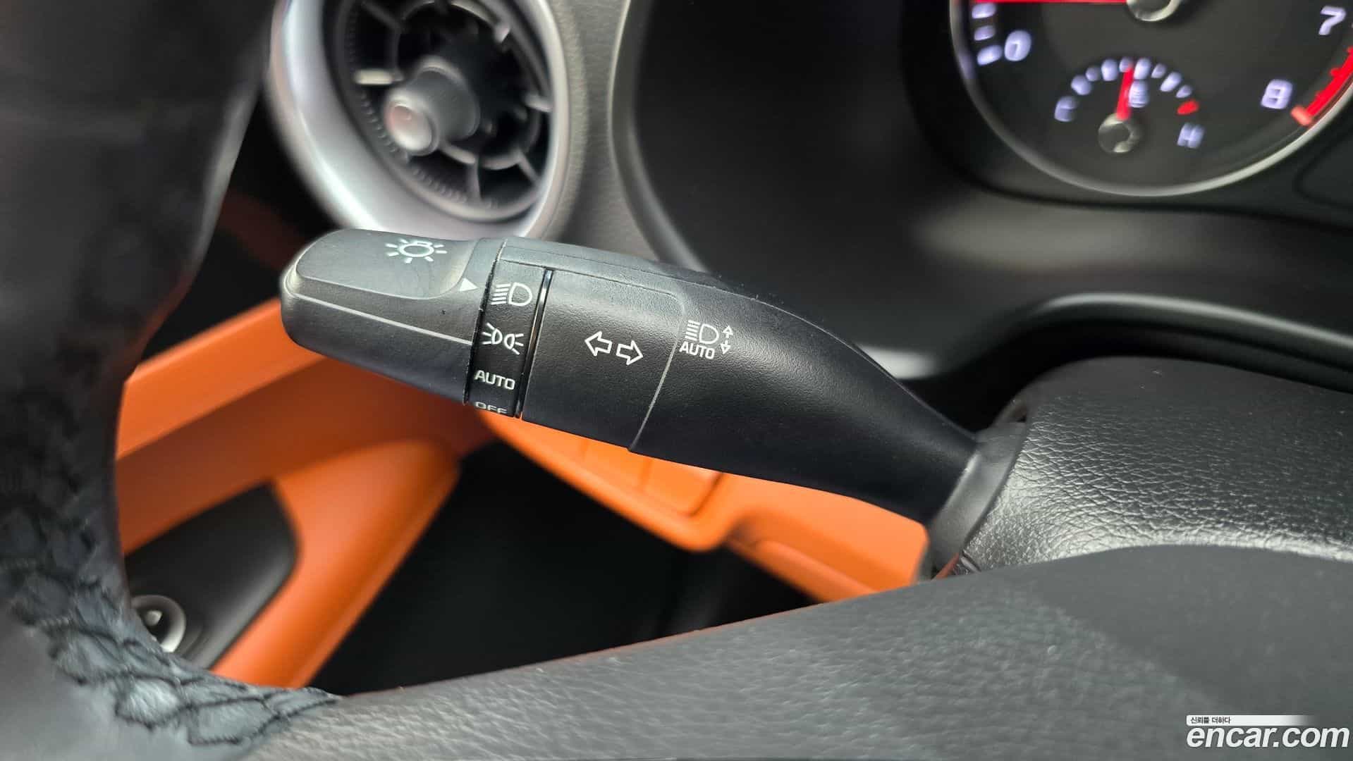 K3 Kia 2024.1-OPTION-041