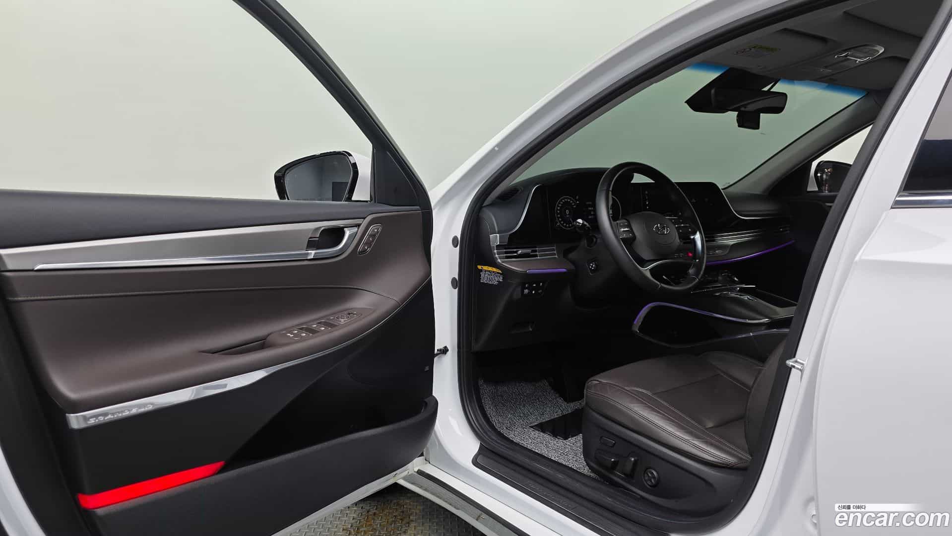 Grandeur Hyundai 2019.11-INNER-010