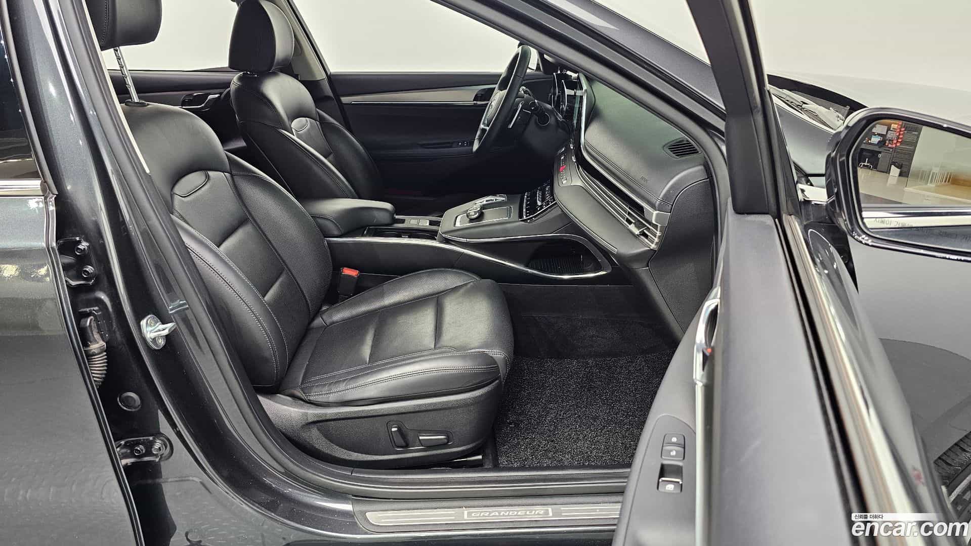 Grandeur Hyundai 2022.4-INNER-010