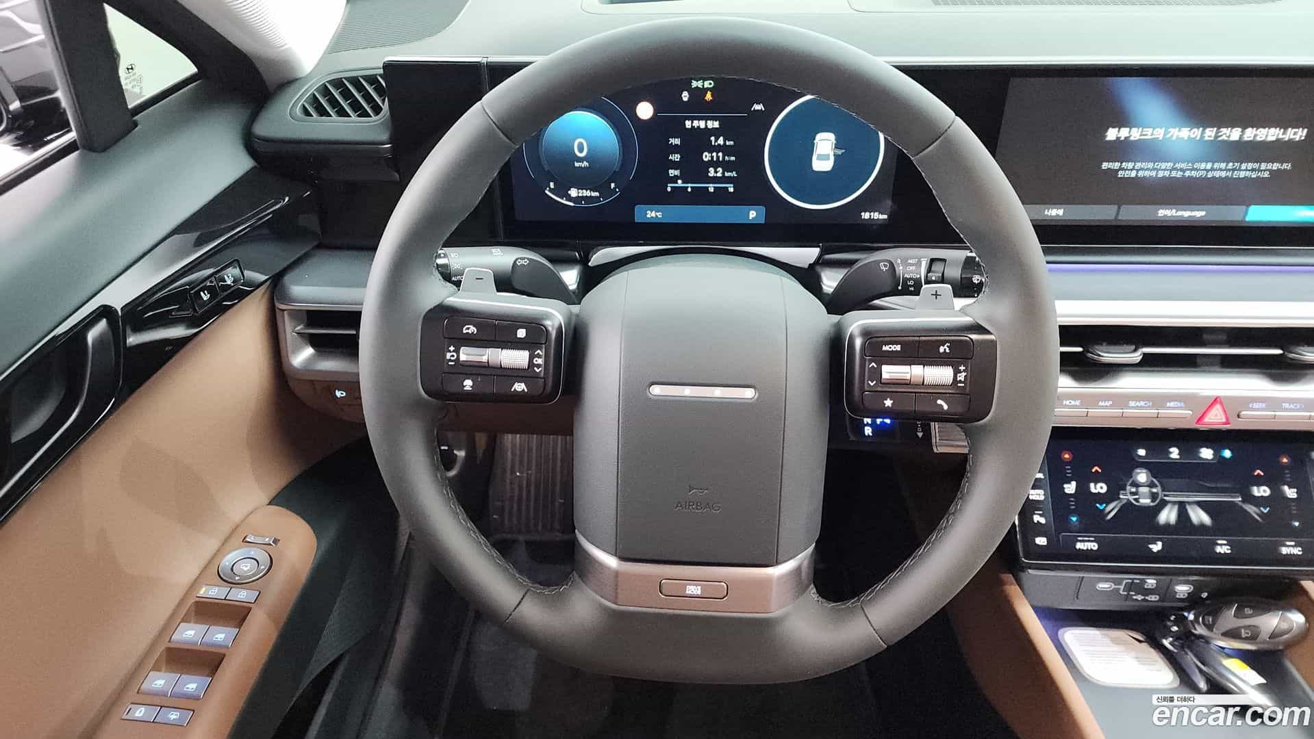 Grandeur Hyundai 2025.11-OPTION-017