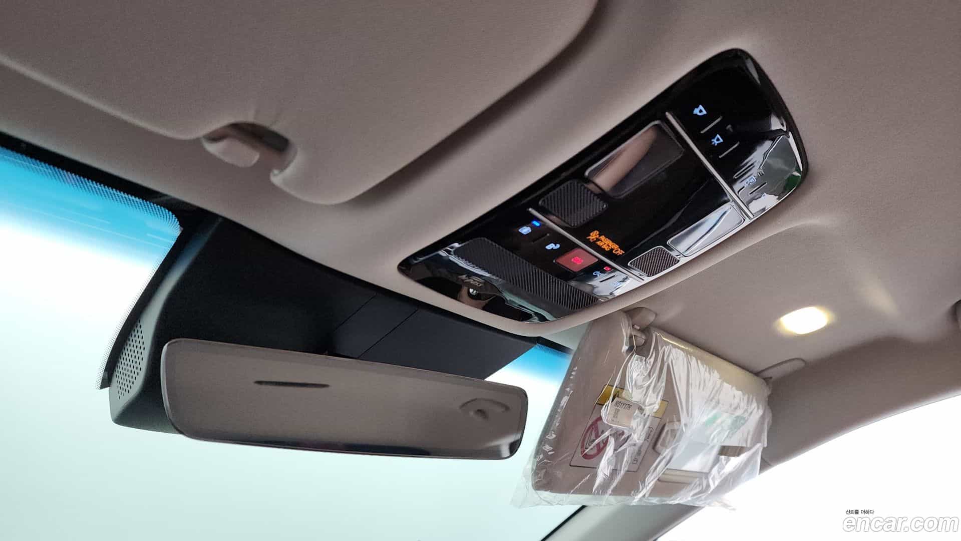 Grandeur Hyundai 2025.11-OPTION-024