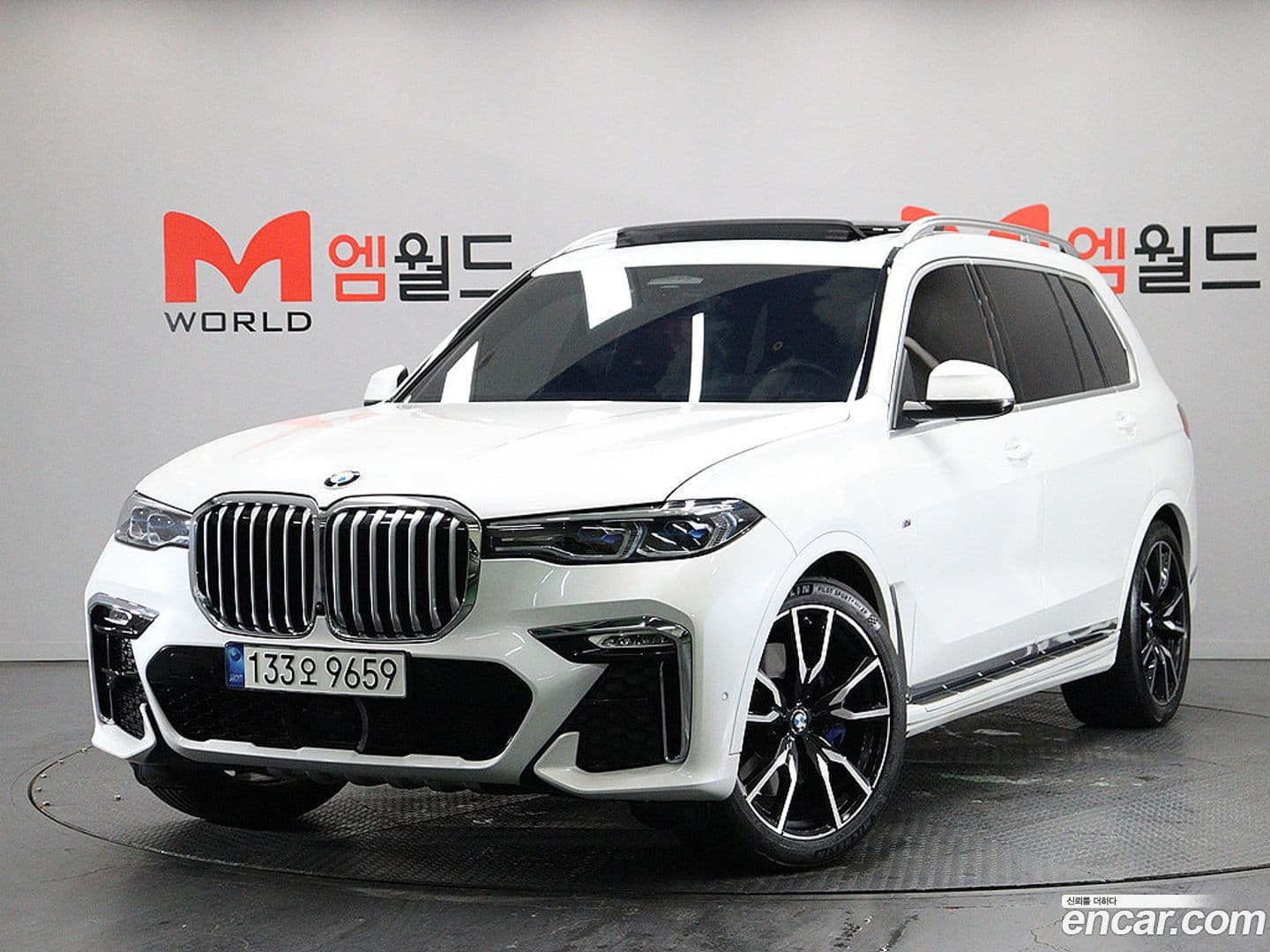 Main__Slider__Photo:X7 BMW 2022.2-0