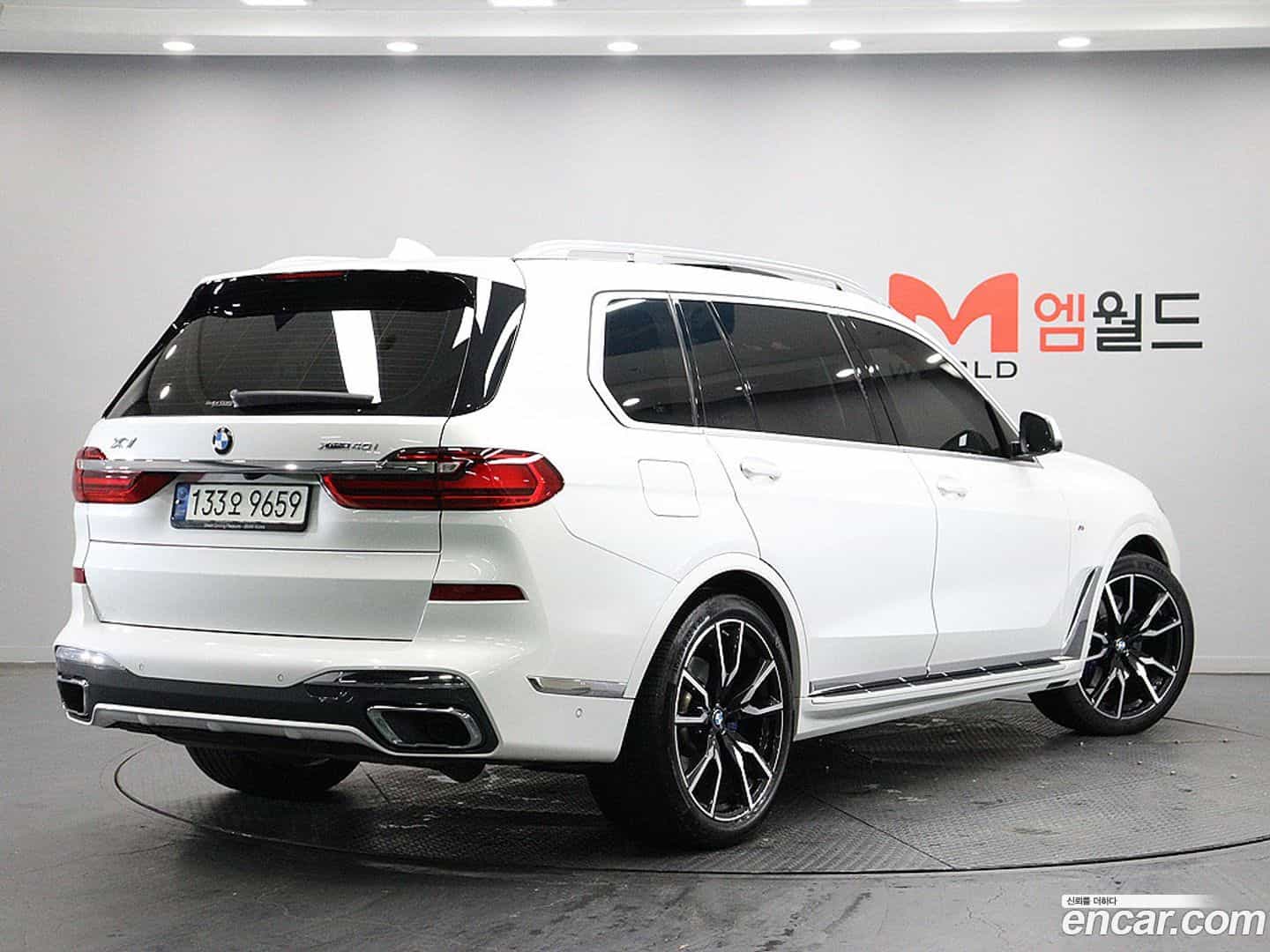 X7 BMW 2022.2-OUTER-004