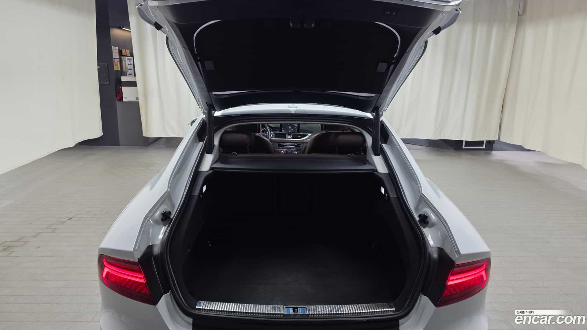 A7 Audi 2016.2-OPTION-024