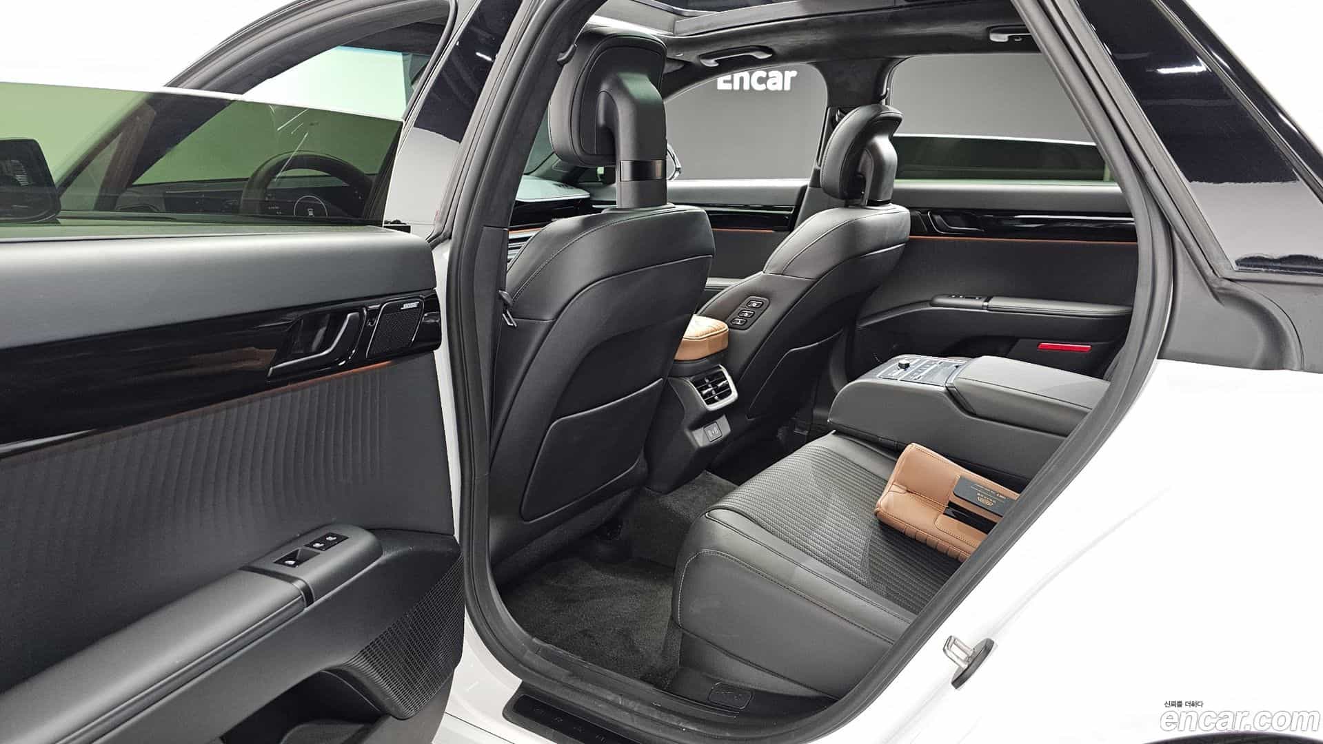Grandeur Hyundai 2024.2-OPTION-015