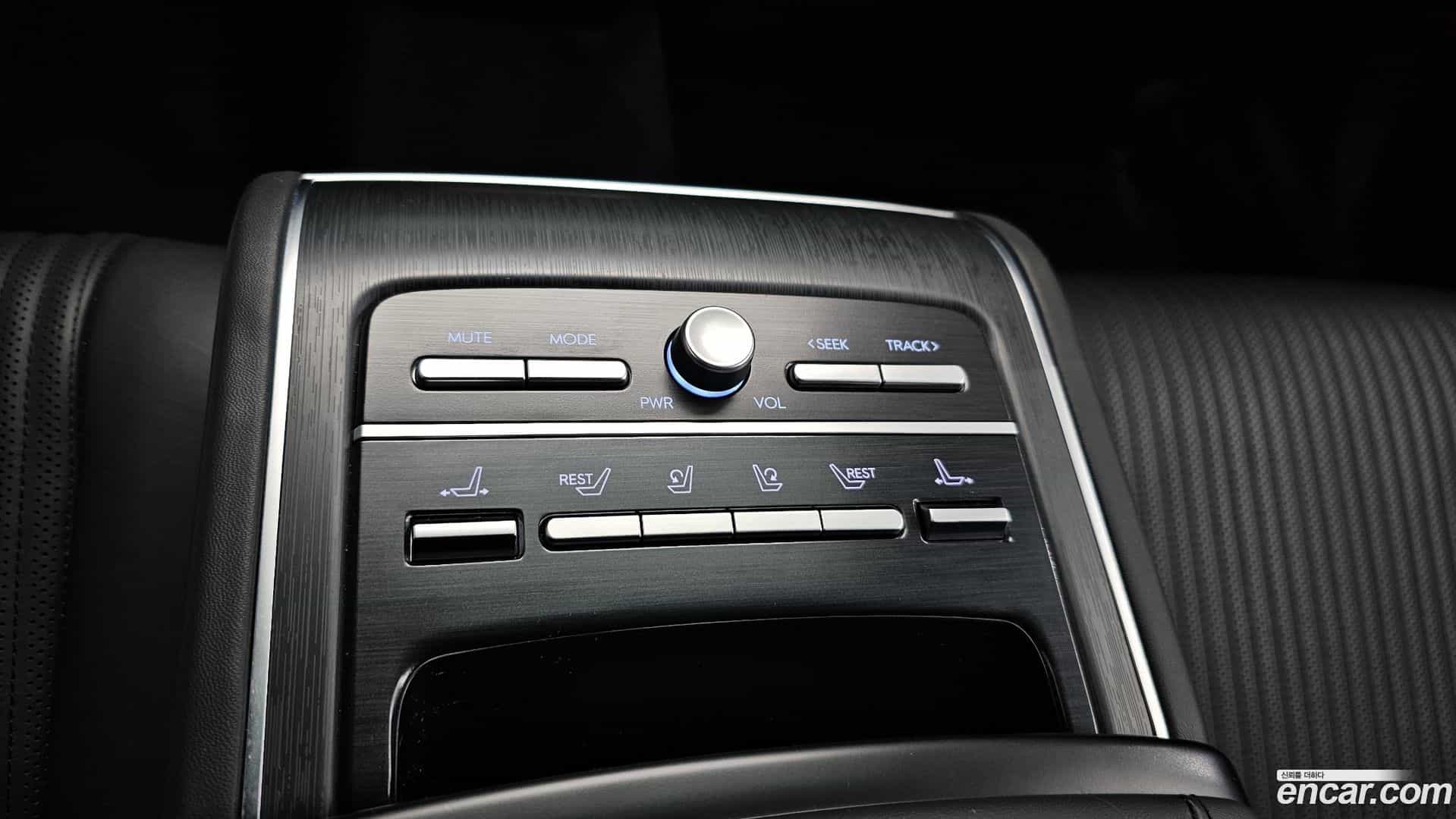 Grandeur Hyundai 2024.2-OPTION-018