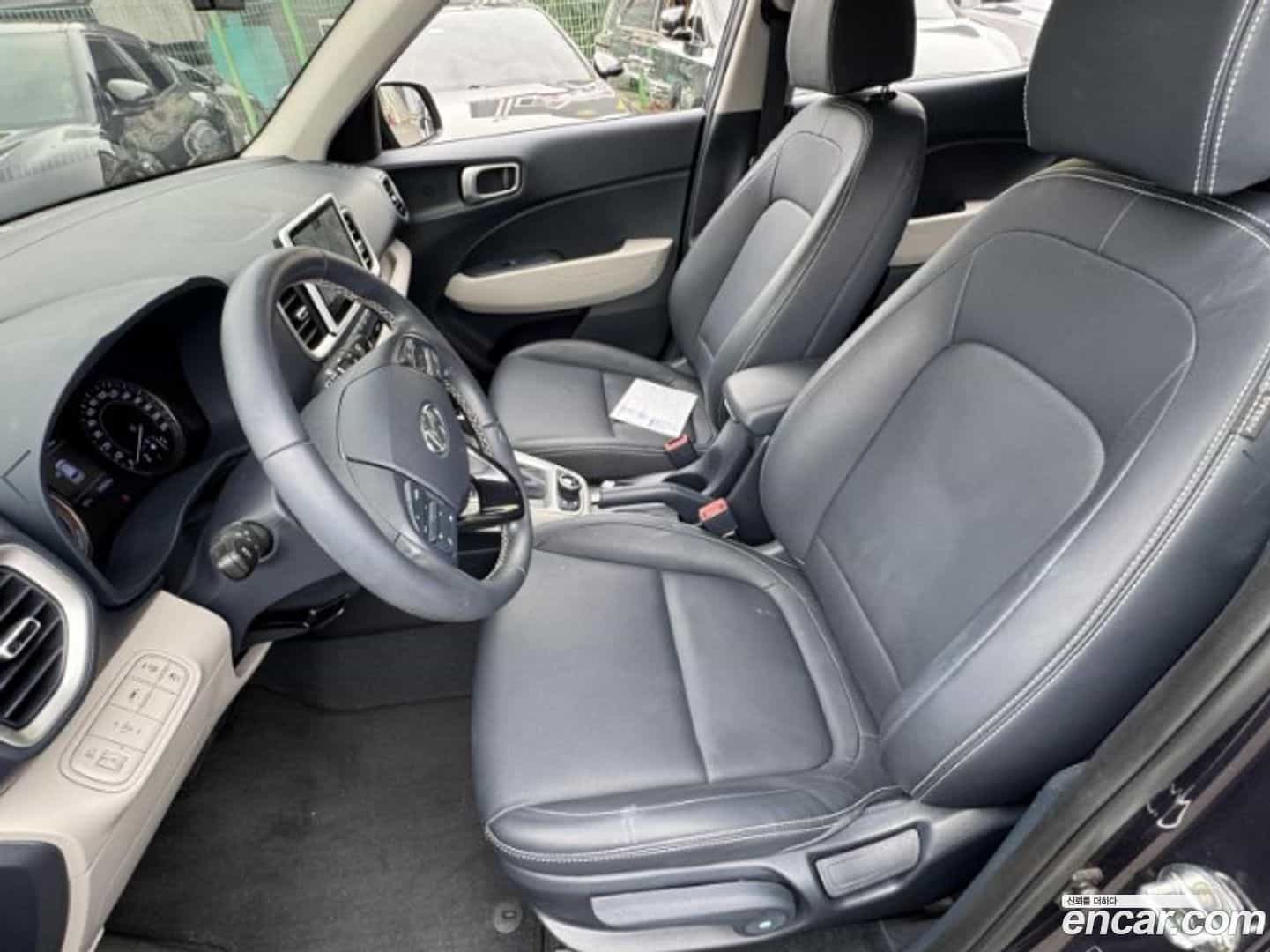 Venue Hyundai 2022.9-OPTION-016