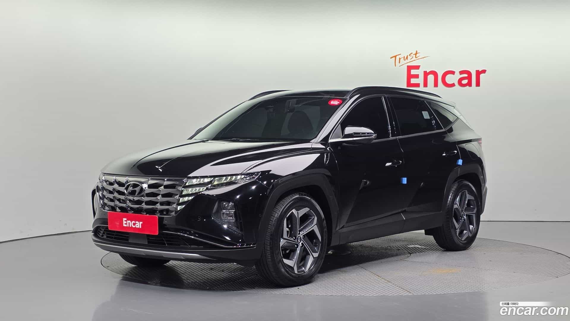 Tucson Hyundai 2022.2-OUTER-001