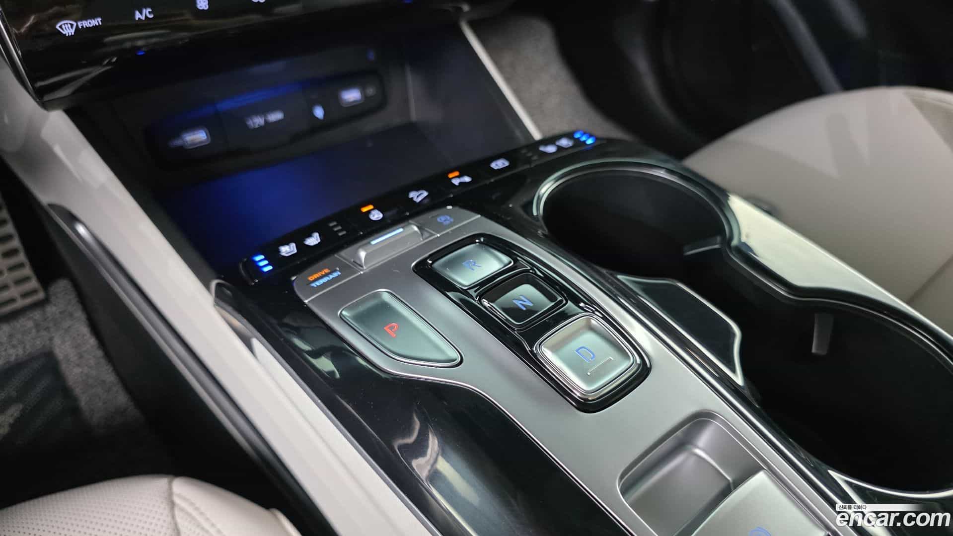 Tucson Hyundai 2022.2-INNER-009