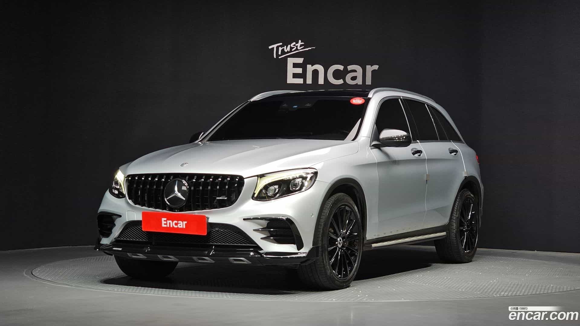 GLC-Class Mercedes-Benz 2017.4-OUTER-001