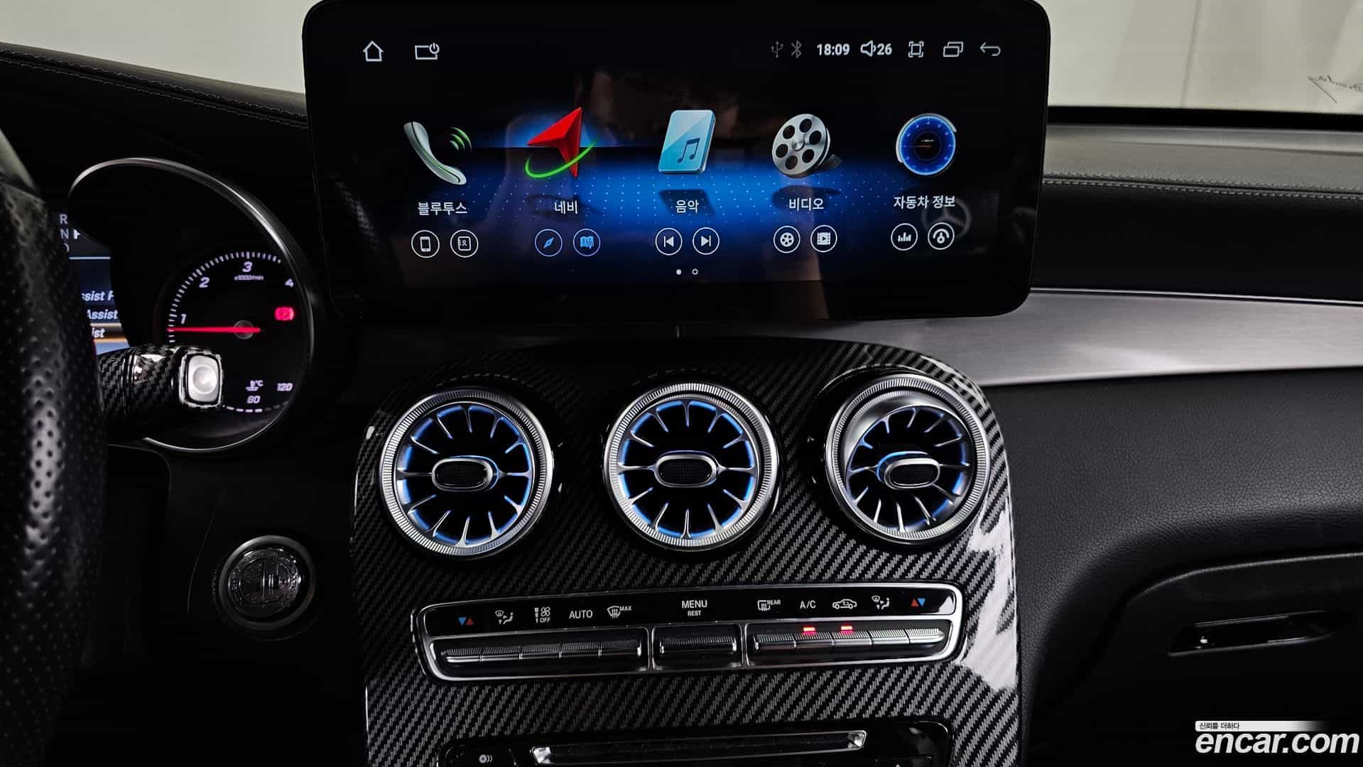 GLC-Class Mercedes-Benz 2017.4-OPTION-018