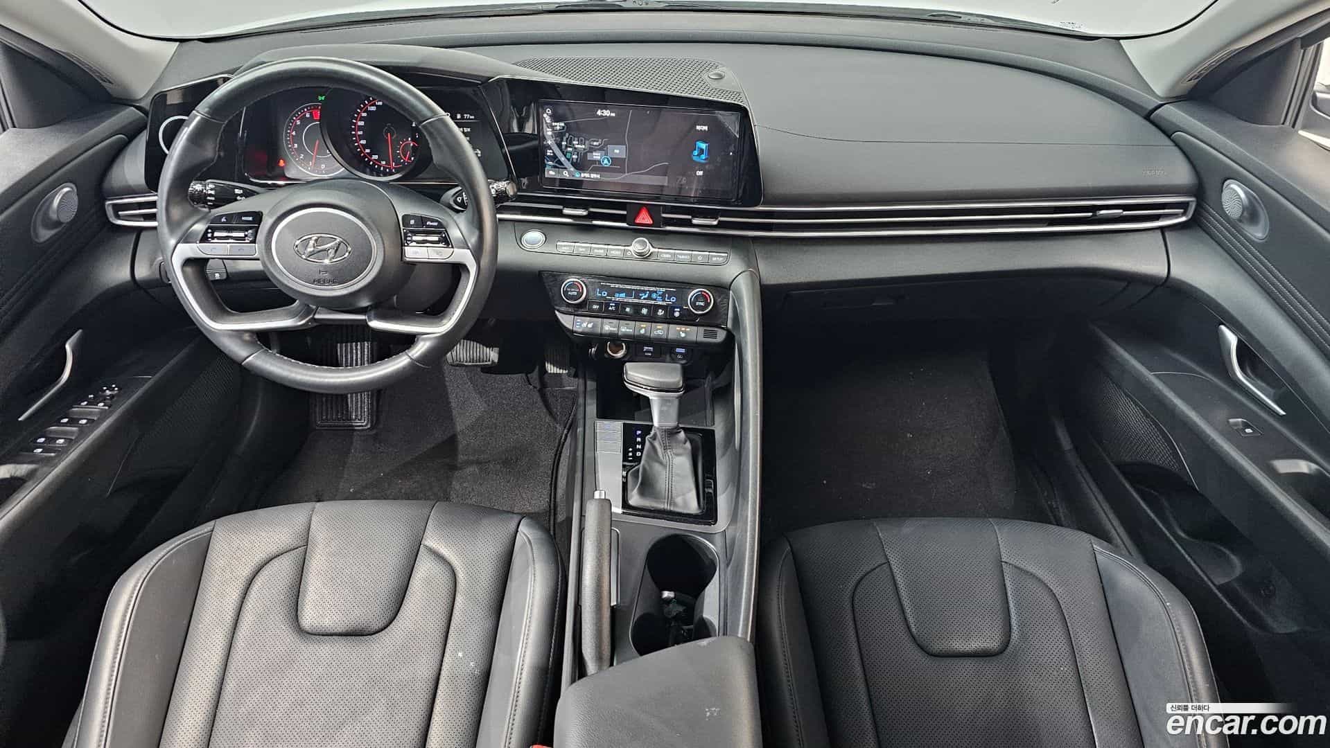 AVANTE Hyundai 2020.6-INNER-007