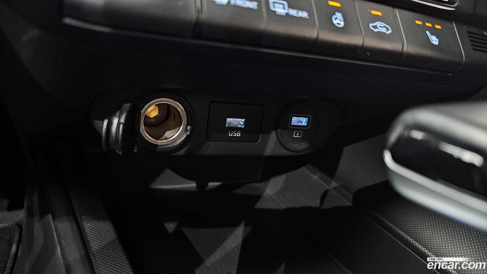 AVANTE Hyundai 2020.6-OPTION-042