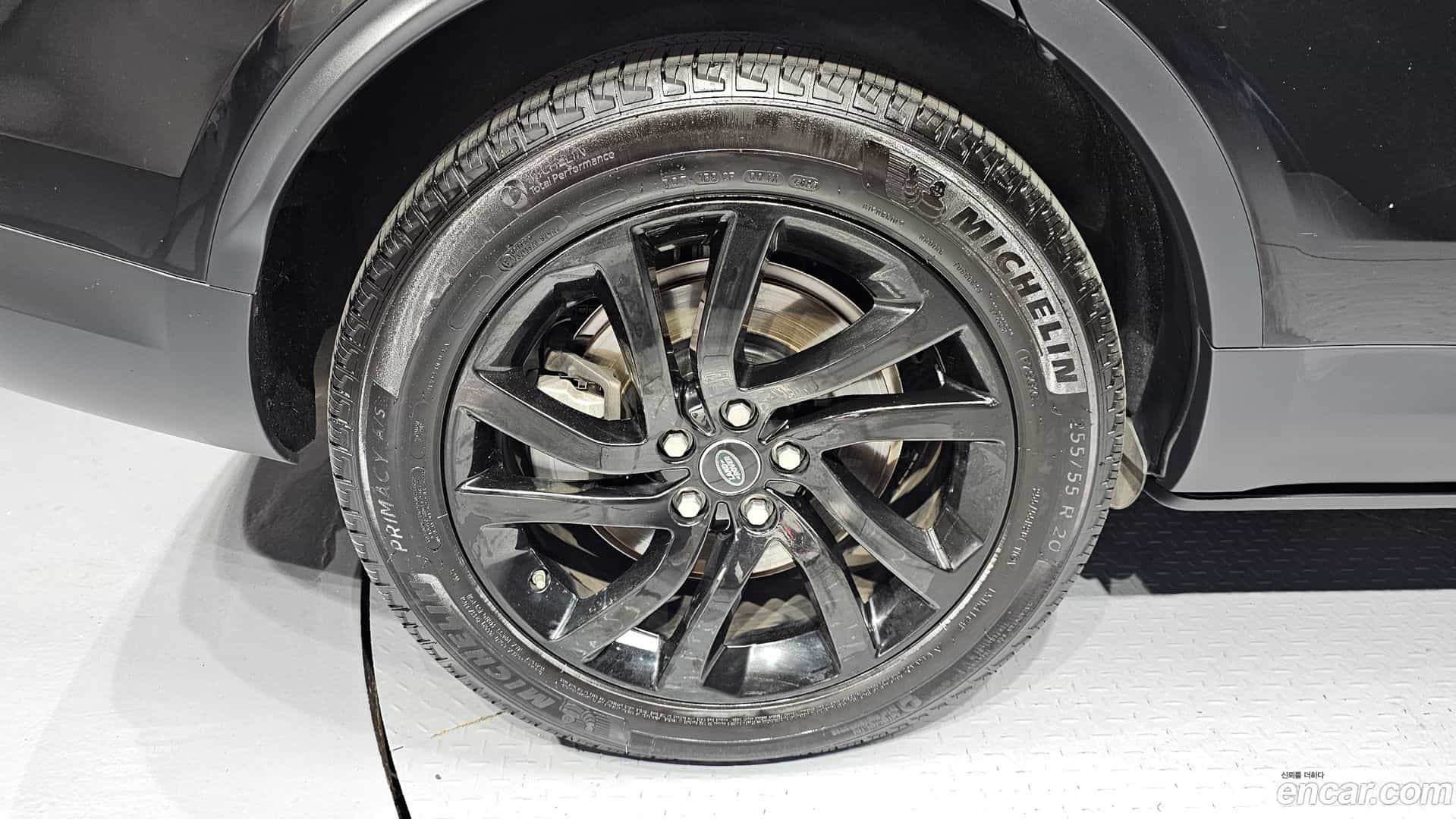 Discovery Land Rover 2019.2-OUTER-005