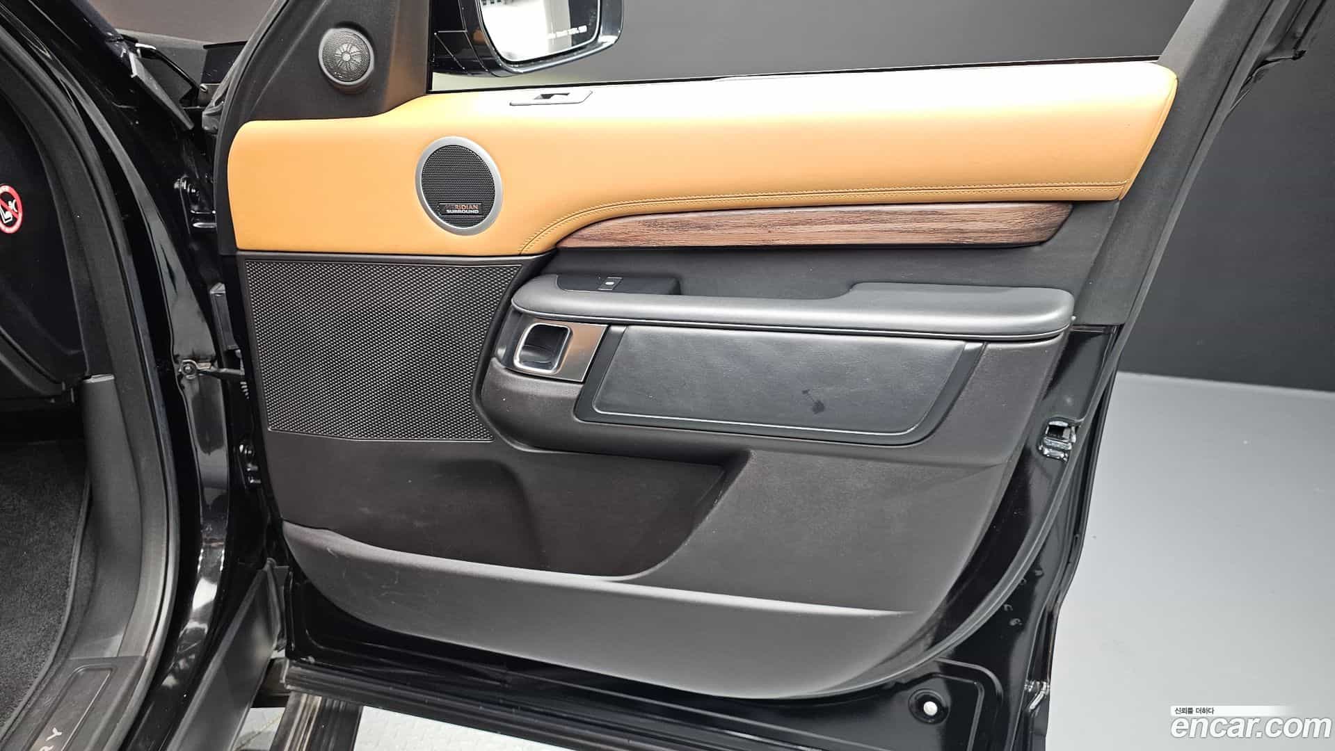 Discovery Land Rover 2019.2-INNER-034