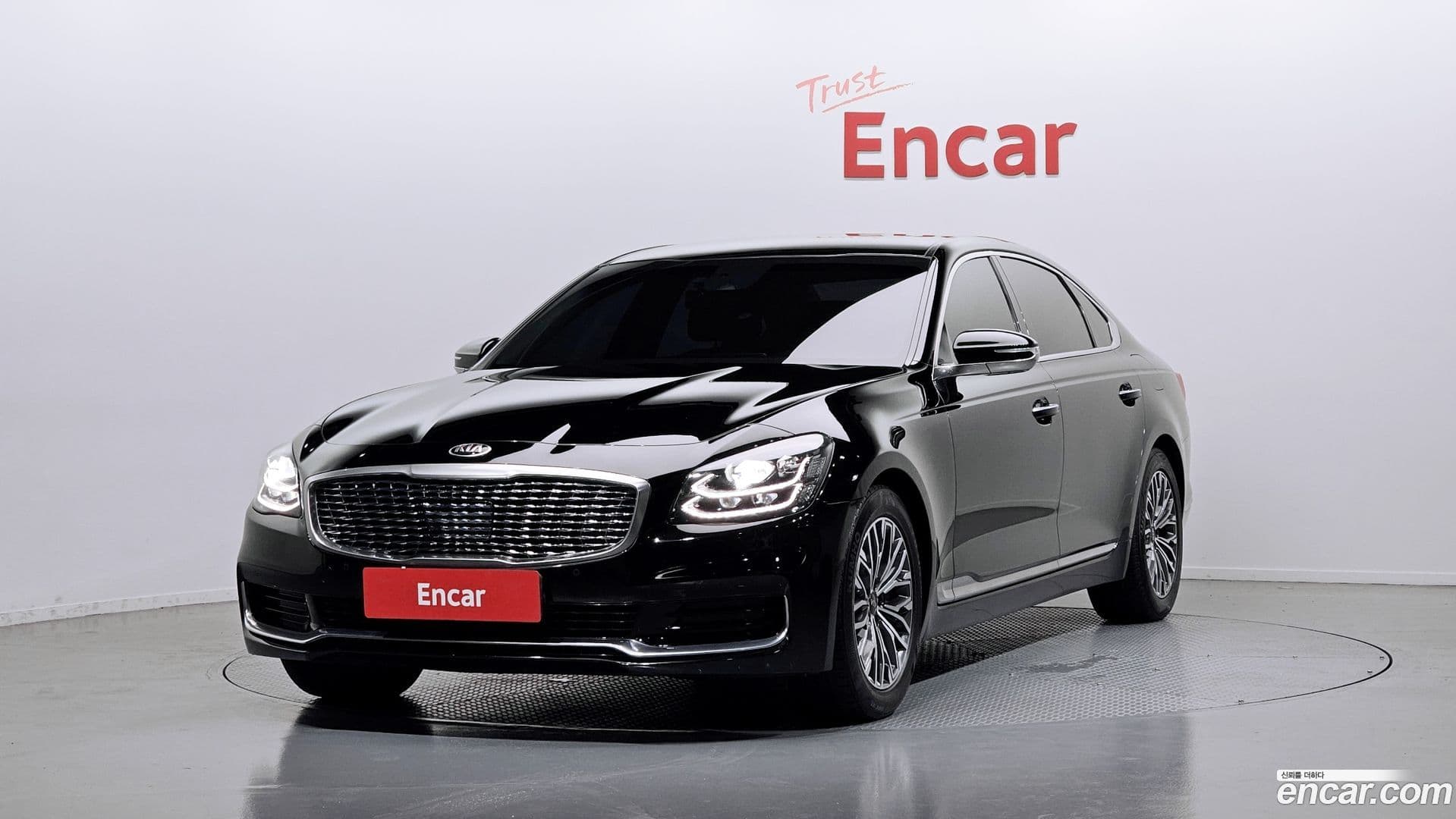 Main__Slider__Photo:K9 Kia 2018.7-0
