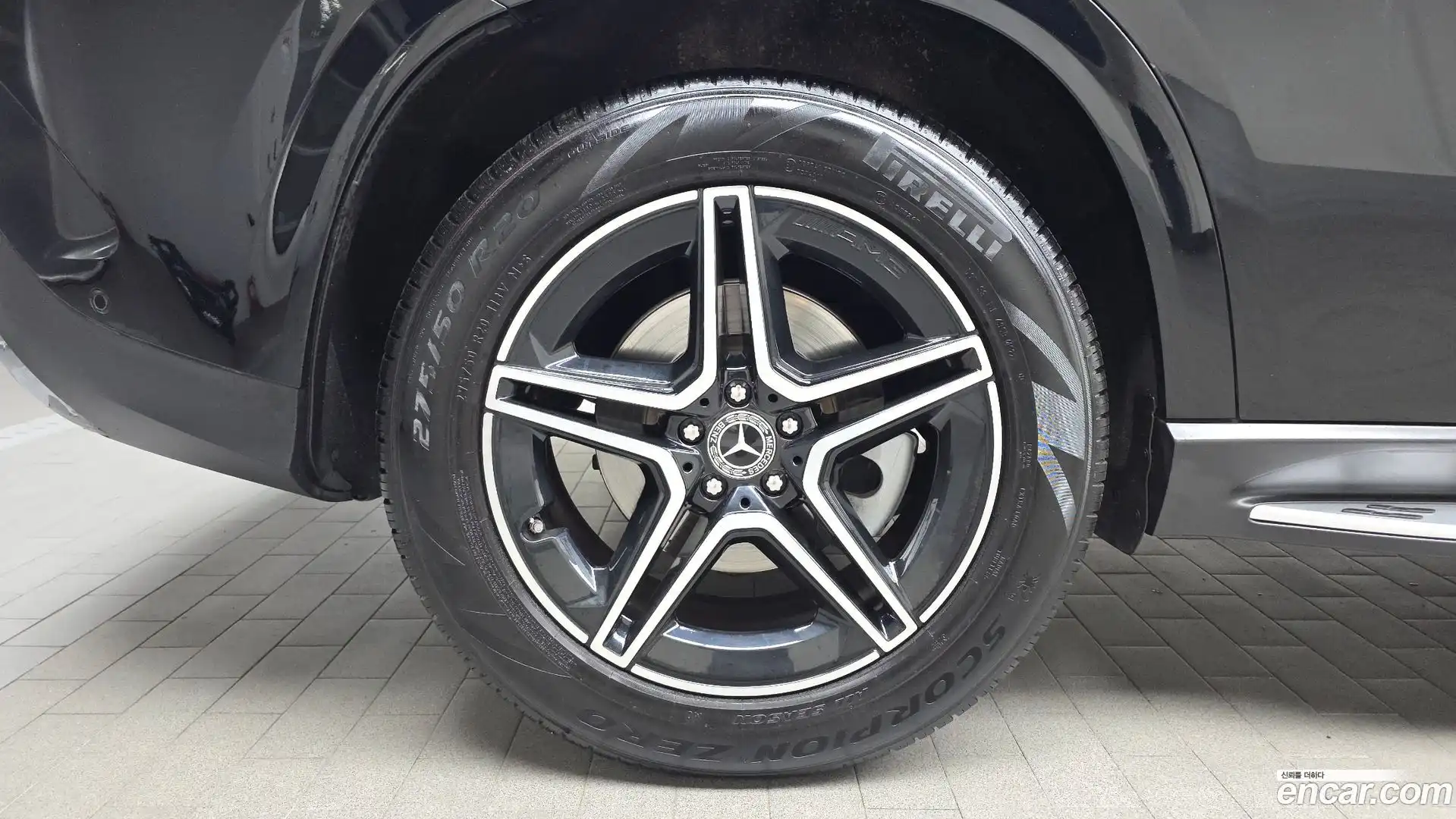 GLE-Class Mercedes-Benz 2021.9-OUTER-005