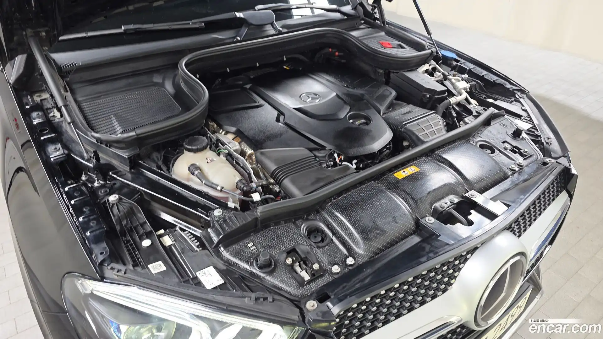 GLE-Class Mercedes-Benz 2021.9-OUTER-006