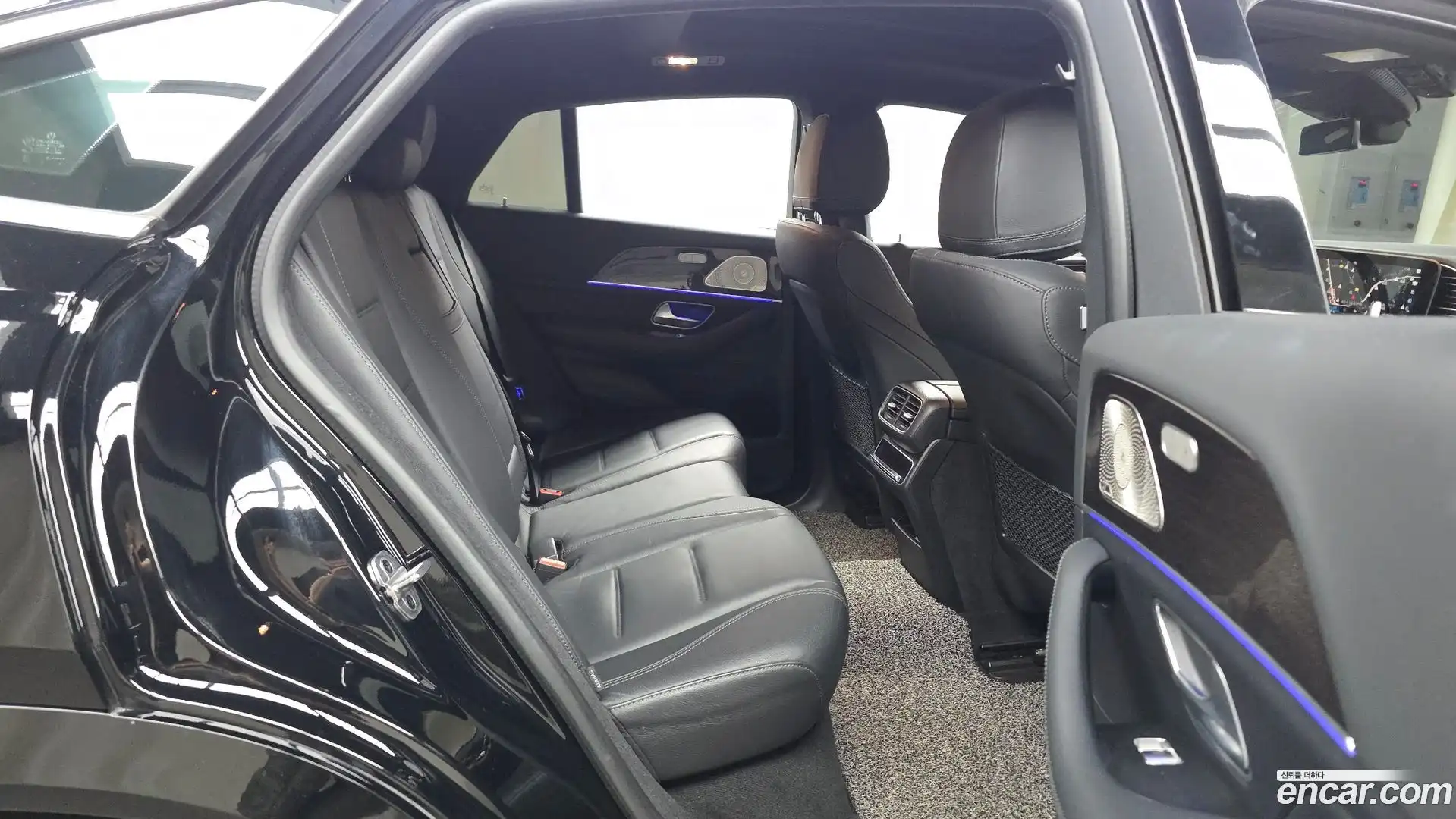 GLE-Class Mercedes-Benz 2021.9-OPTION-016