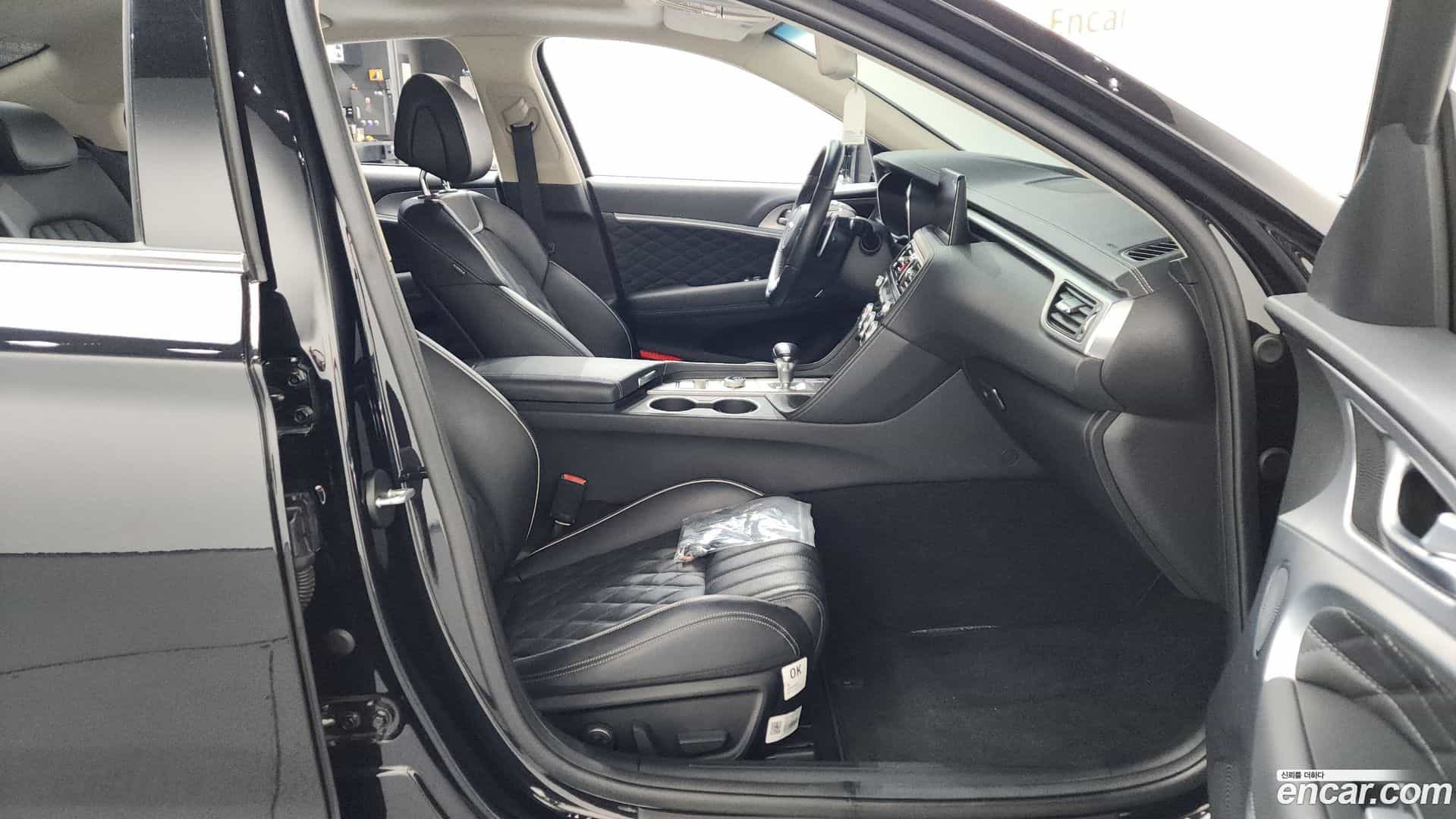 G70 Genesis 2021.6-INNER-036