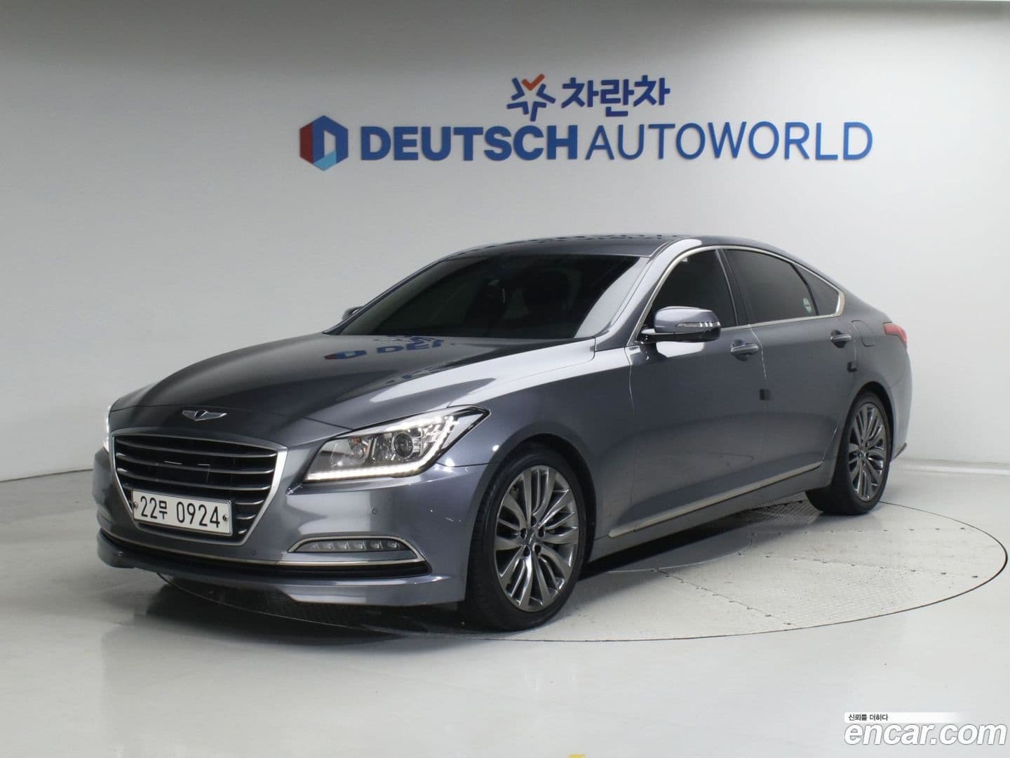 Main__Slider__Photo:Genesis Hyundai 2015.10-0