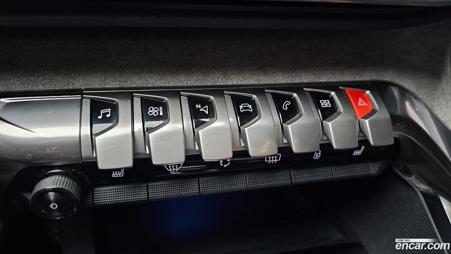3008 Peugeot 2022.5-OPTION-041