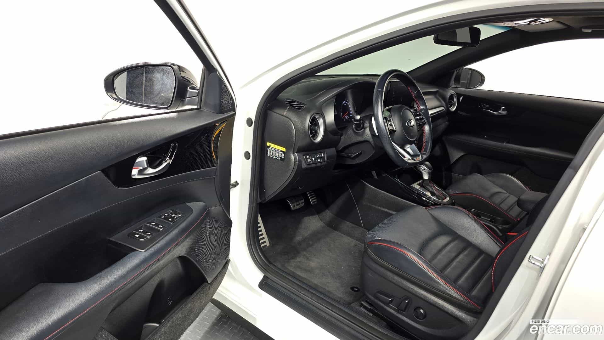 K3 Kia 2020.1-INNER-010