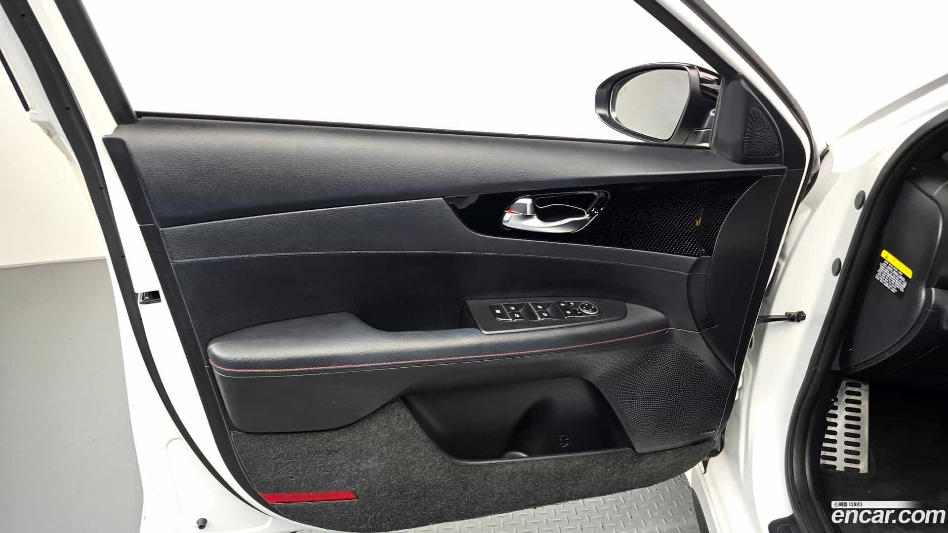 K3 Kia 2020.1-INNER-034