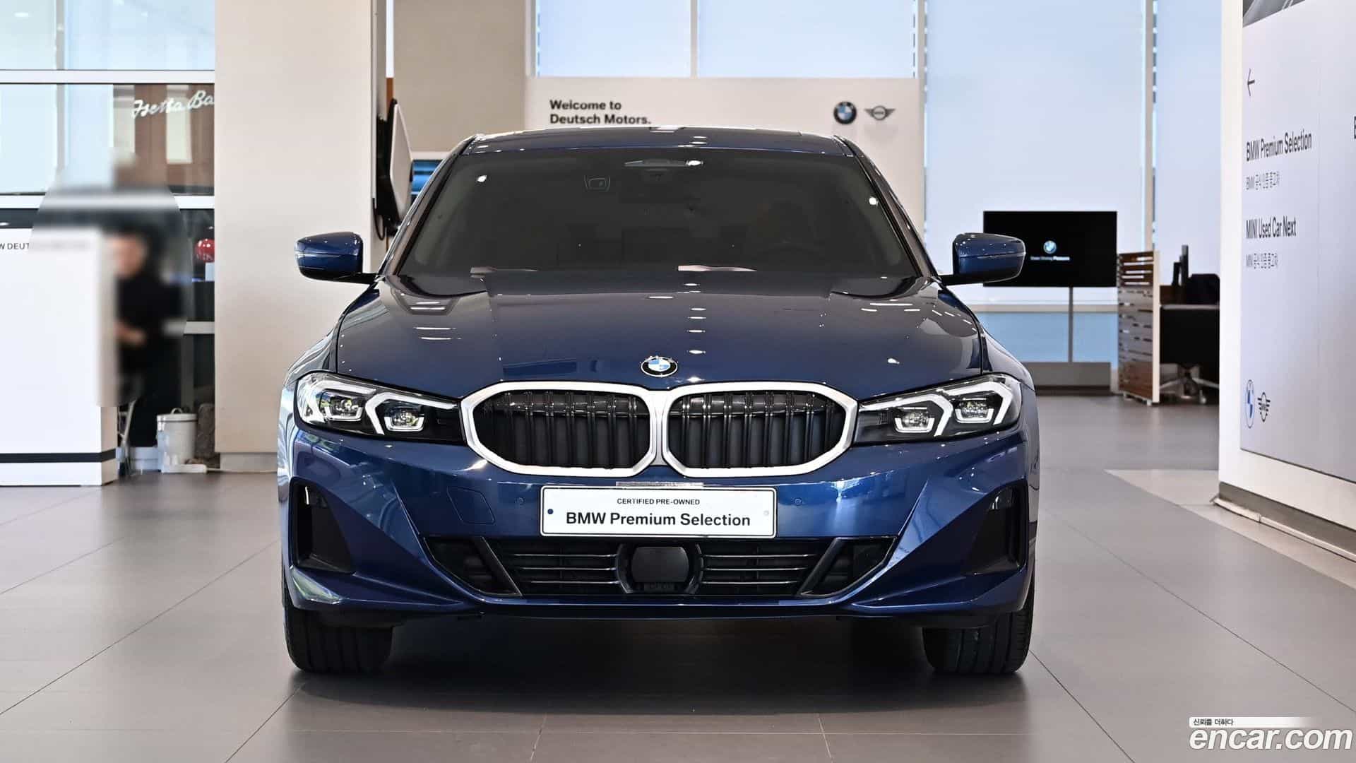 3-Series BMW 2023.6-OUTER-002