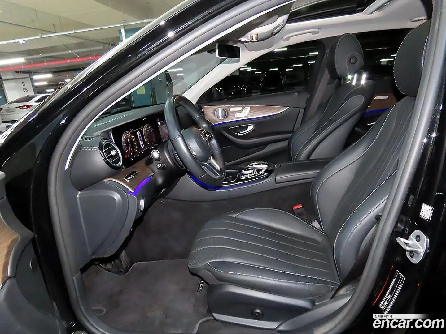 E-Class Mercedes-Benz 2020.1-OUTER-006