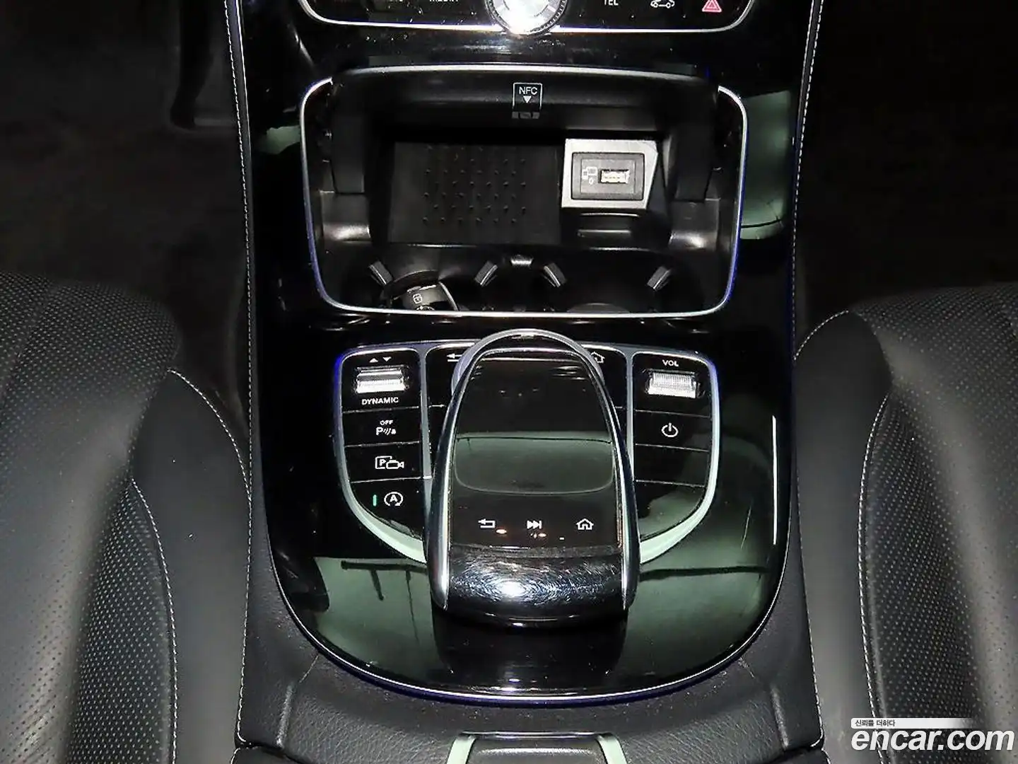 E-Class Mercedes-Benz 2020.1-OPTION-017