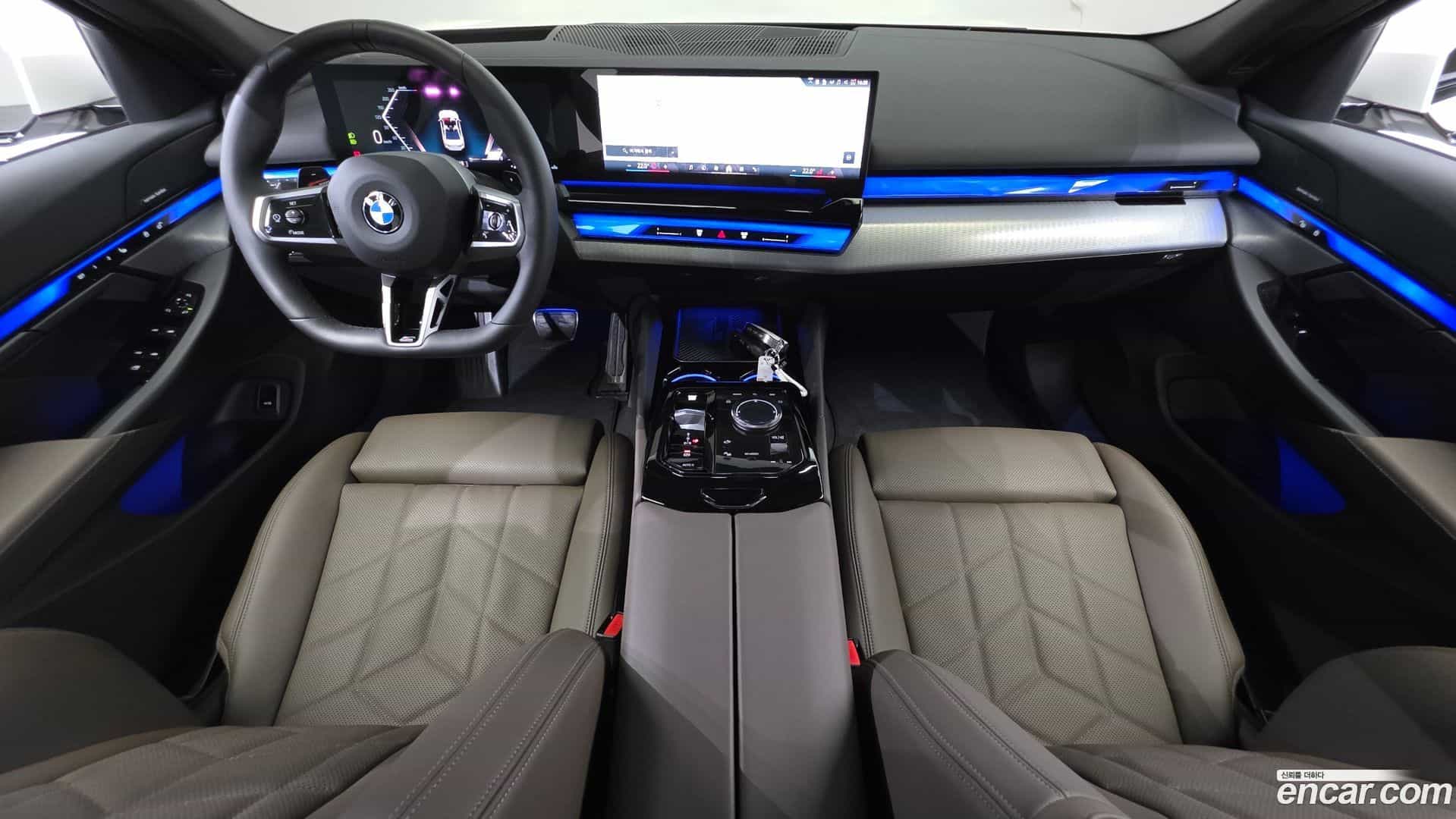 5-Series BMW 2025.8-INNER-007