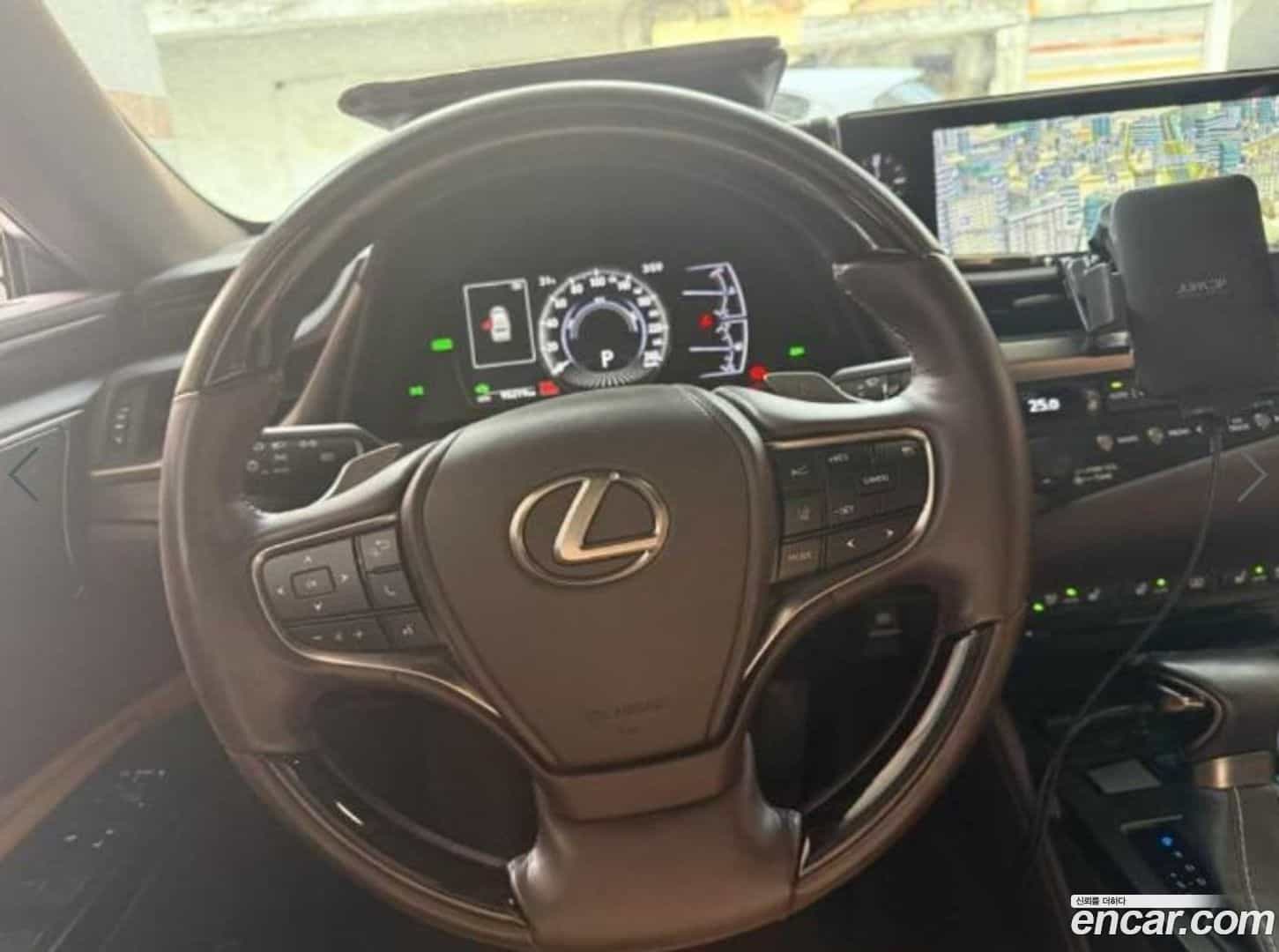ES Lexus 2019.4-OPTION-016