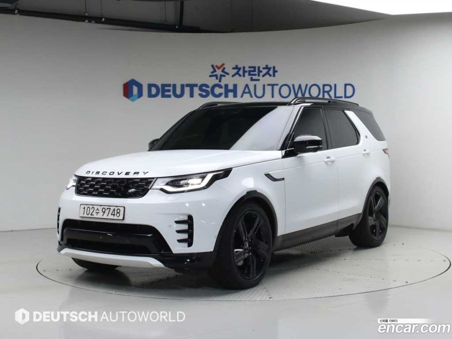 Main__Slider__Photo:Discovery Land Rover 2024.10-0