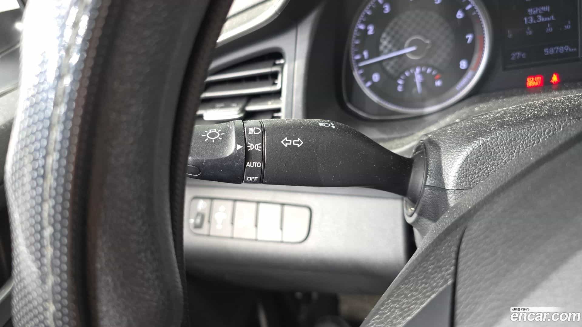 AVANTE Hyundai 2019.0-OPTION-023