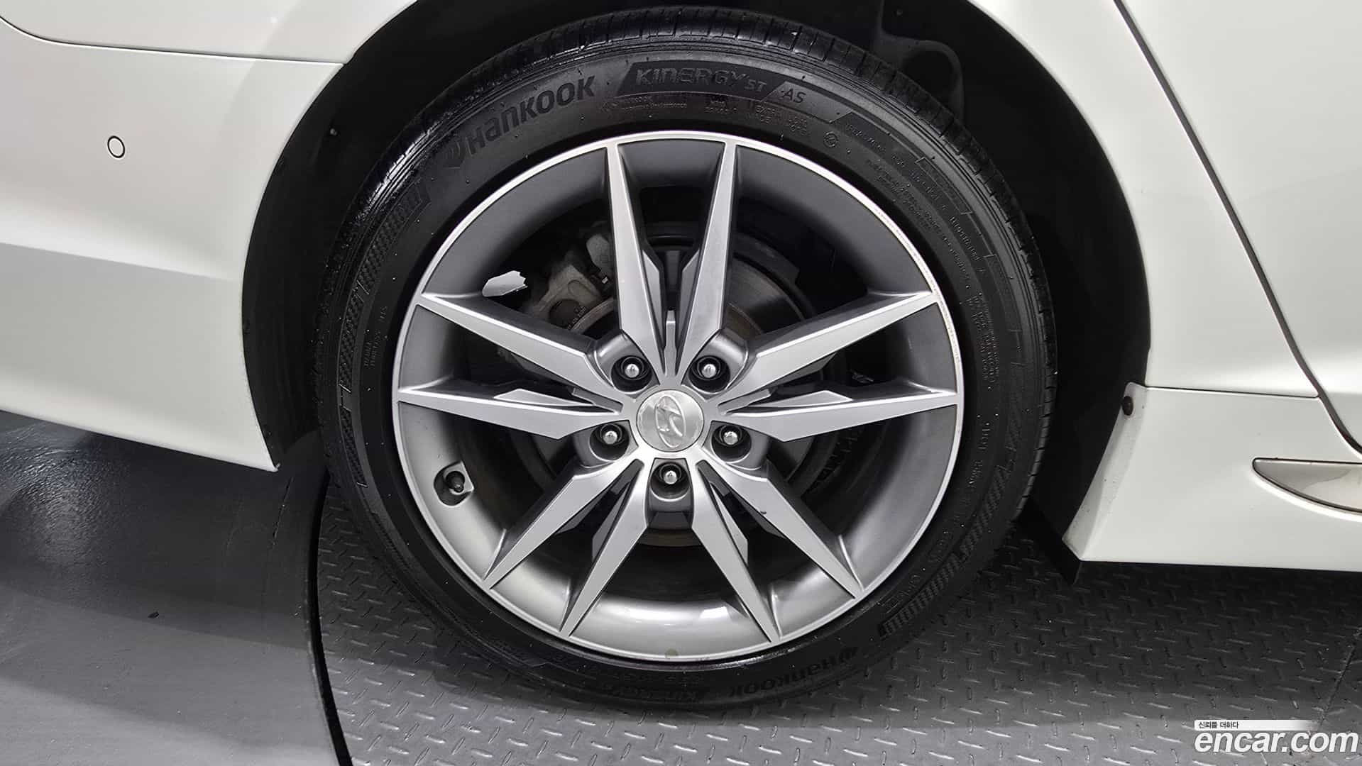 Sonata Hyundai 2015.9-OUTER-005
