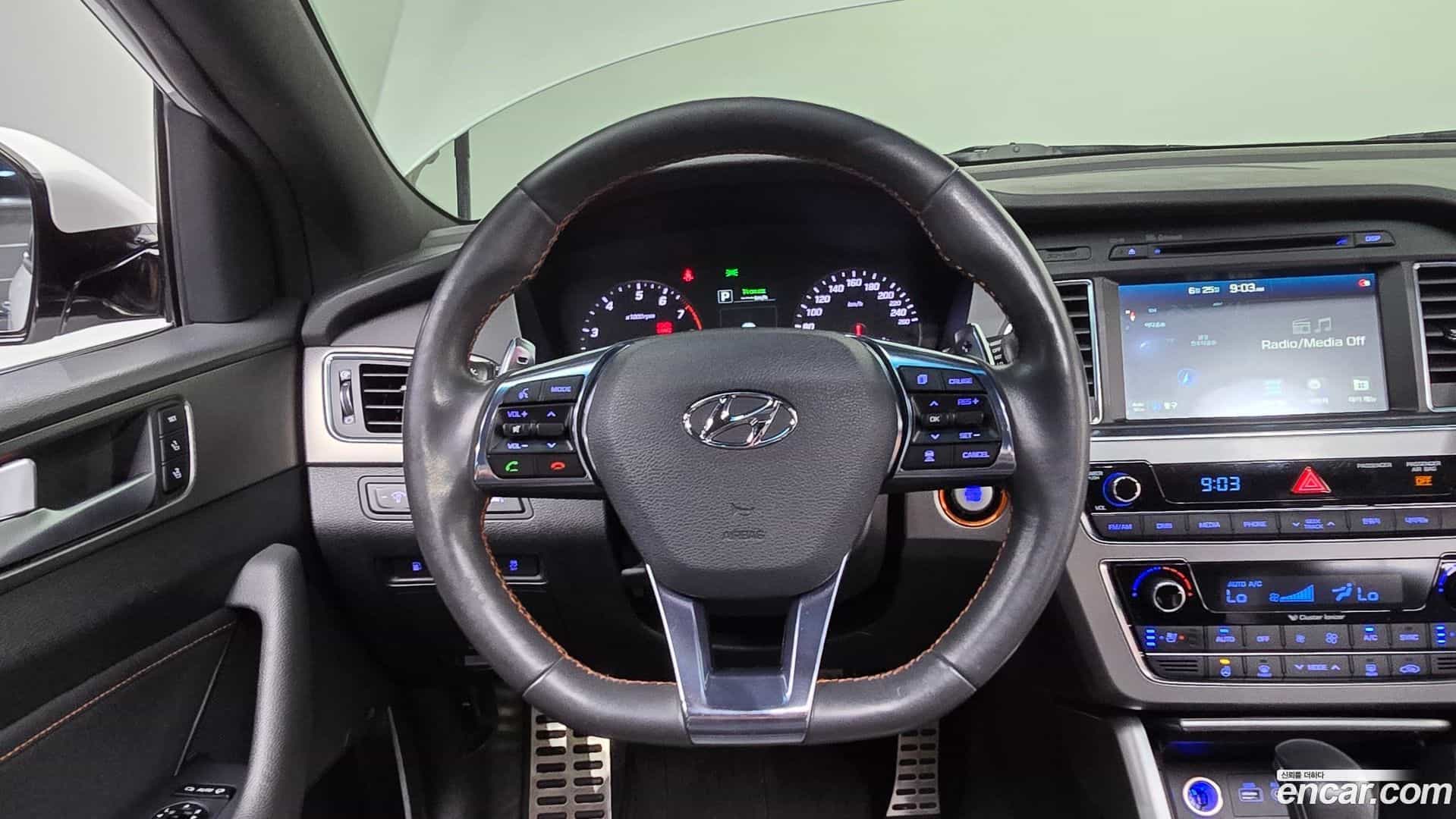 Sonata Hyundai 2015.9-OPTION-017