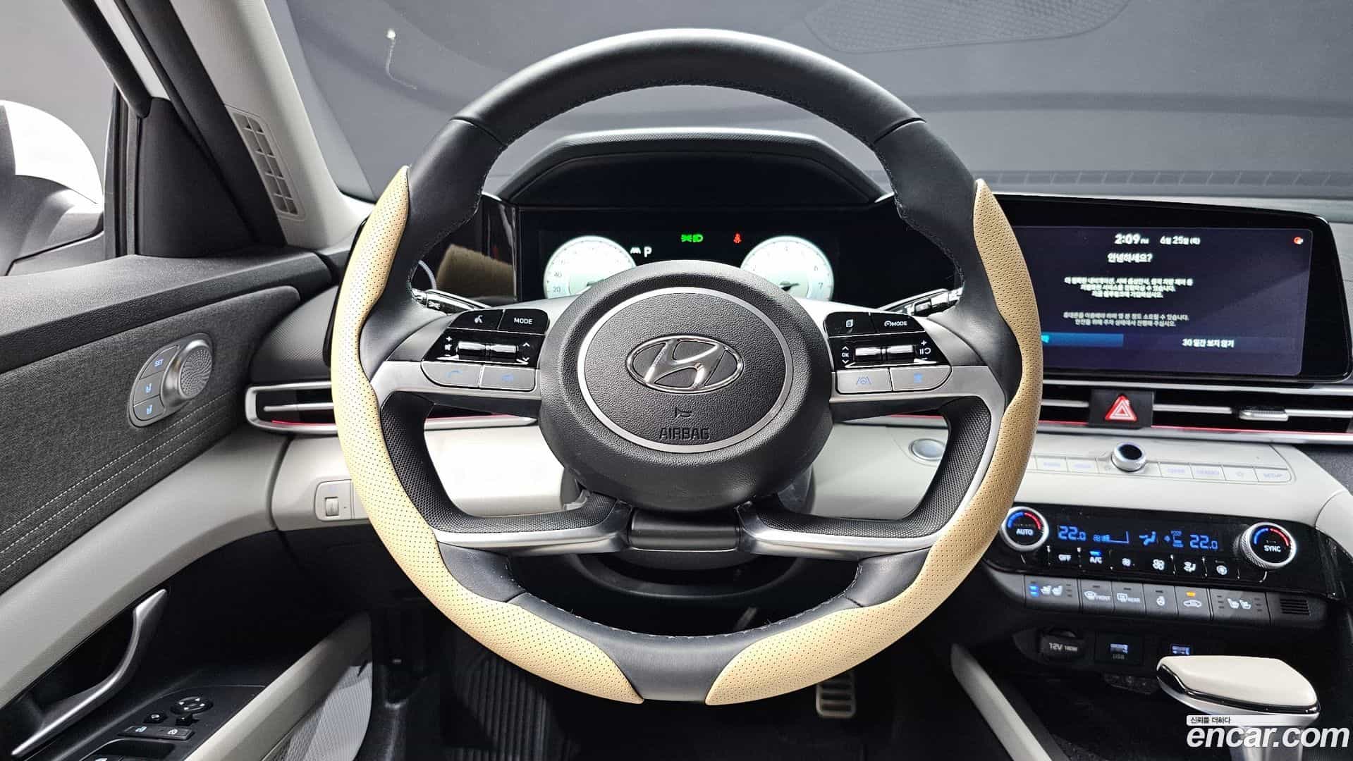 AVANTE Hyundai 2021.2-OPTION-016