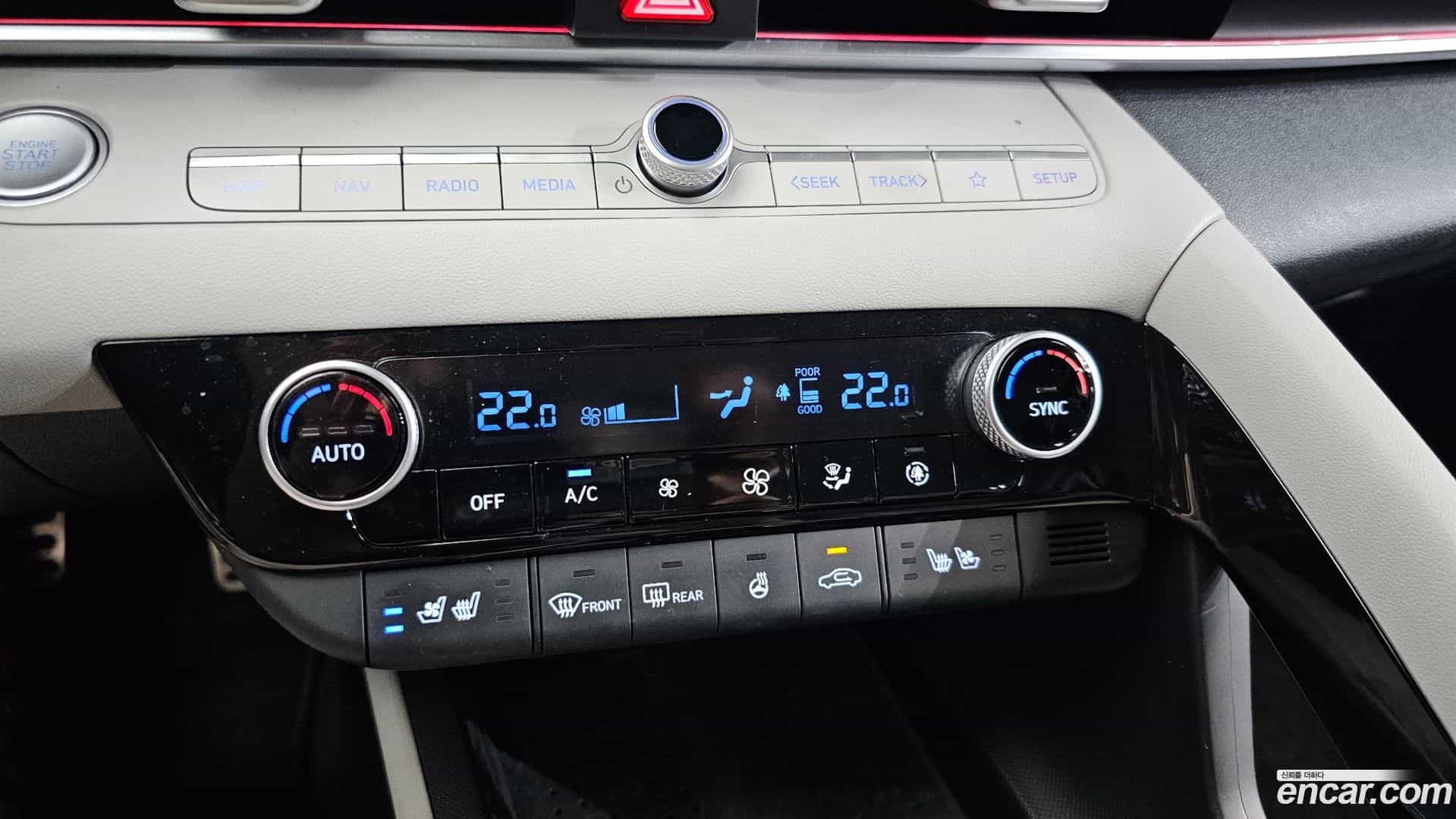 AVANTE Hyundai 2021.2-OPTION-020