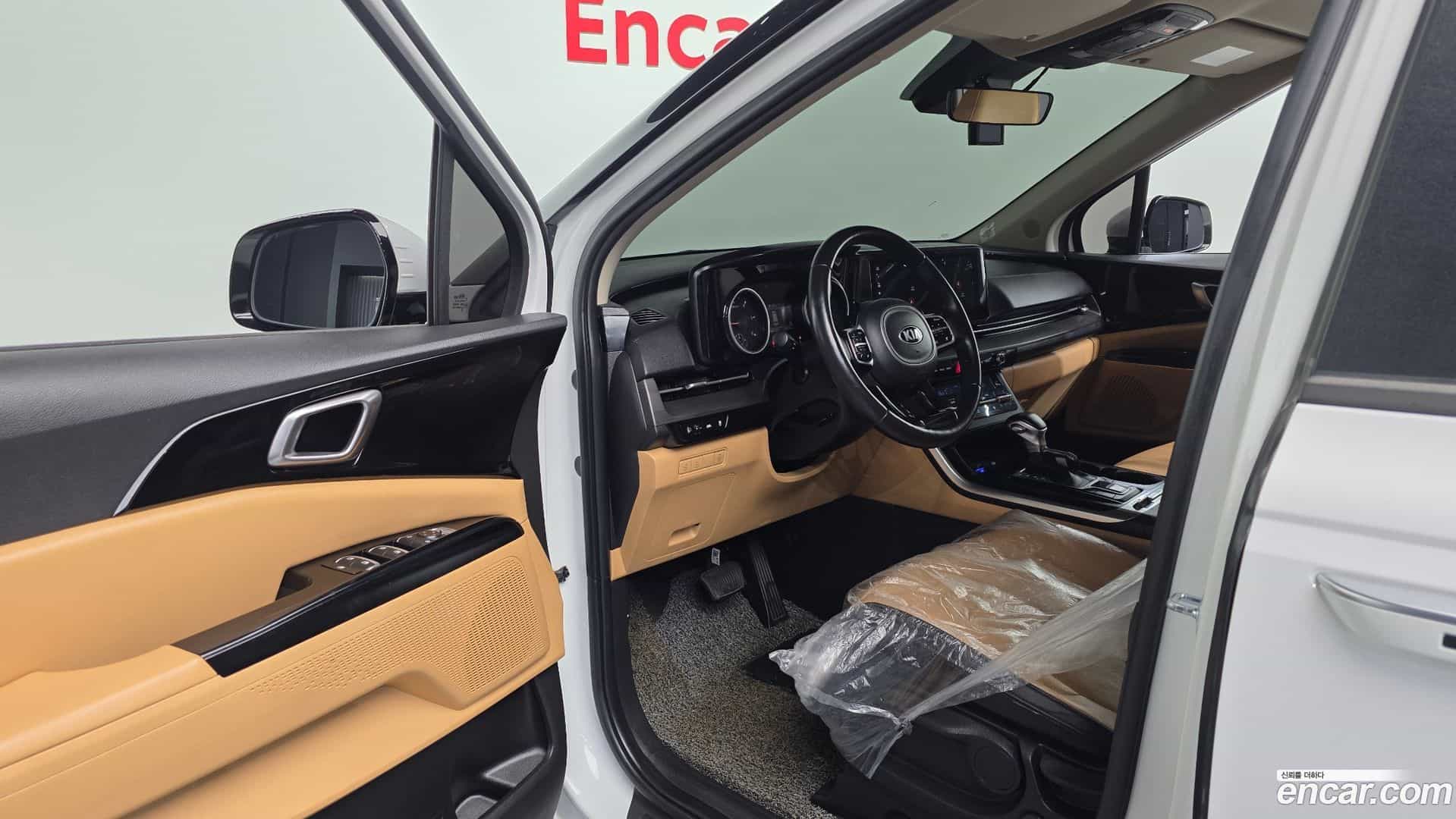 Canival Kia 2021.1-INNER-010