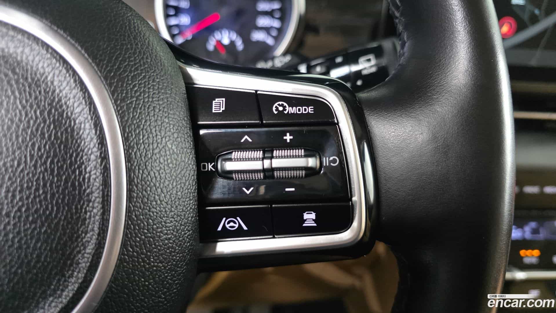 Canival Kia 2021.1-OPTION-022