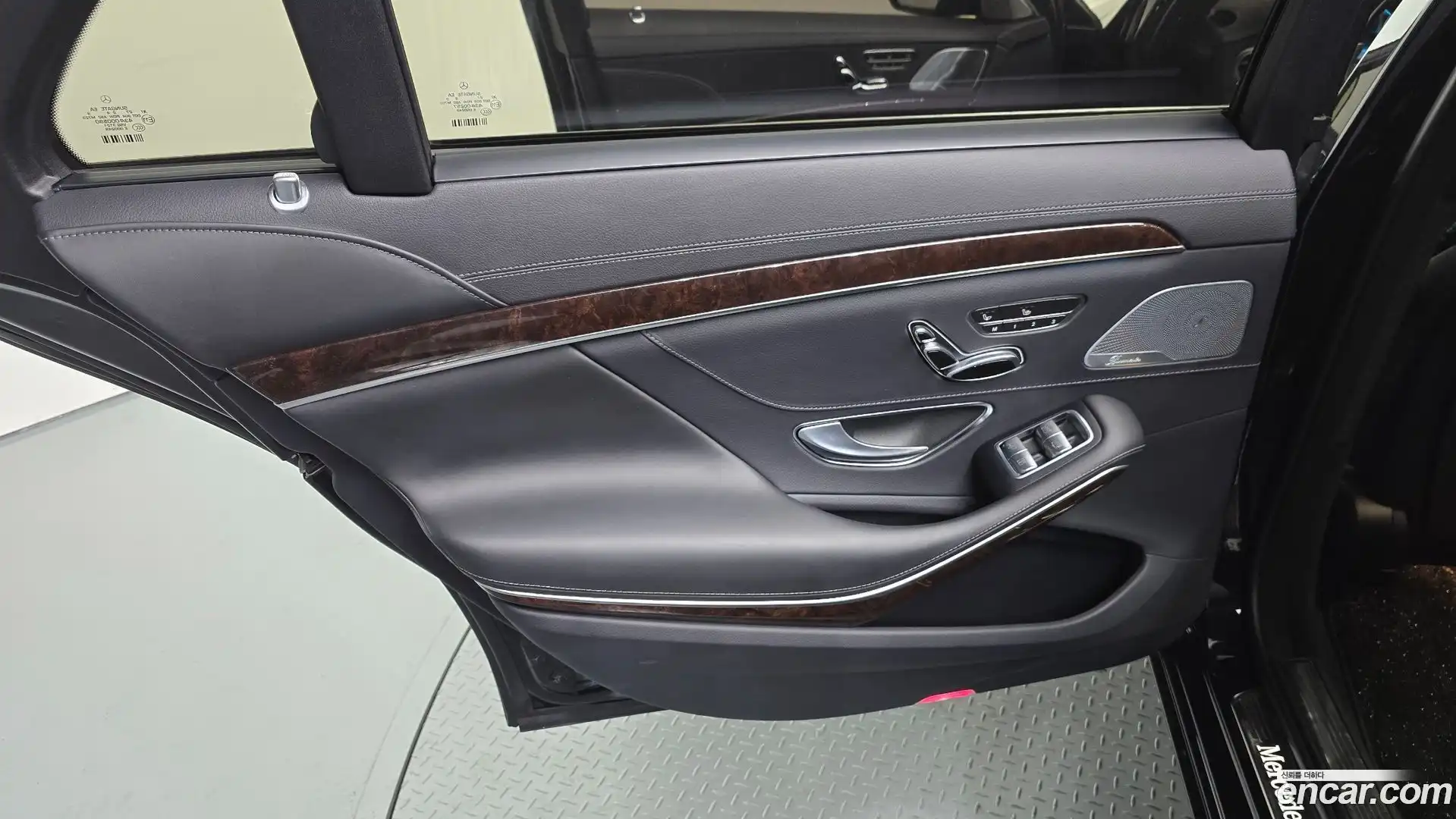 S-Class Mercedes-Benz 2019.11-INNER-035