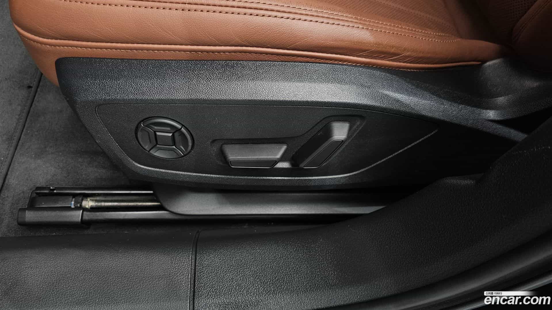 A6 Audi 2020.0-OPTION-044