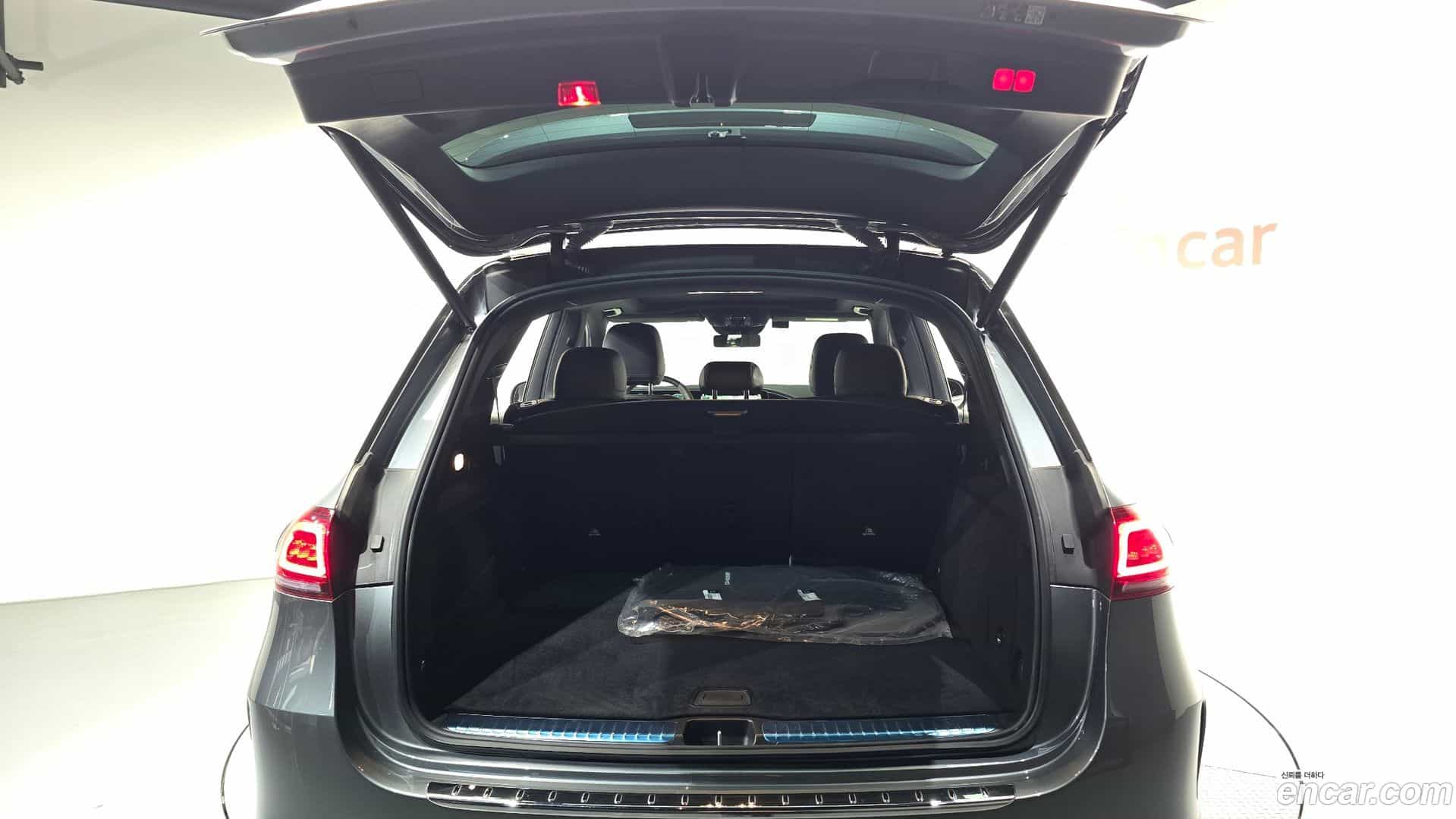 GLE-Class Mercedes-Benz 2023.7-OPTION-023