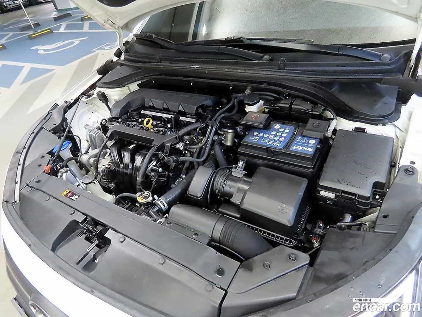 AVANTE Hyundai 2020.2-OPTION-022